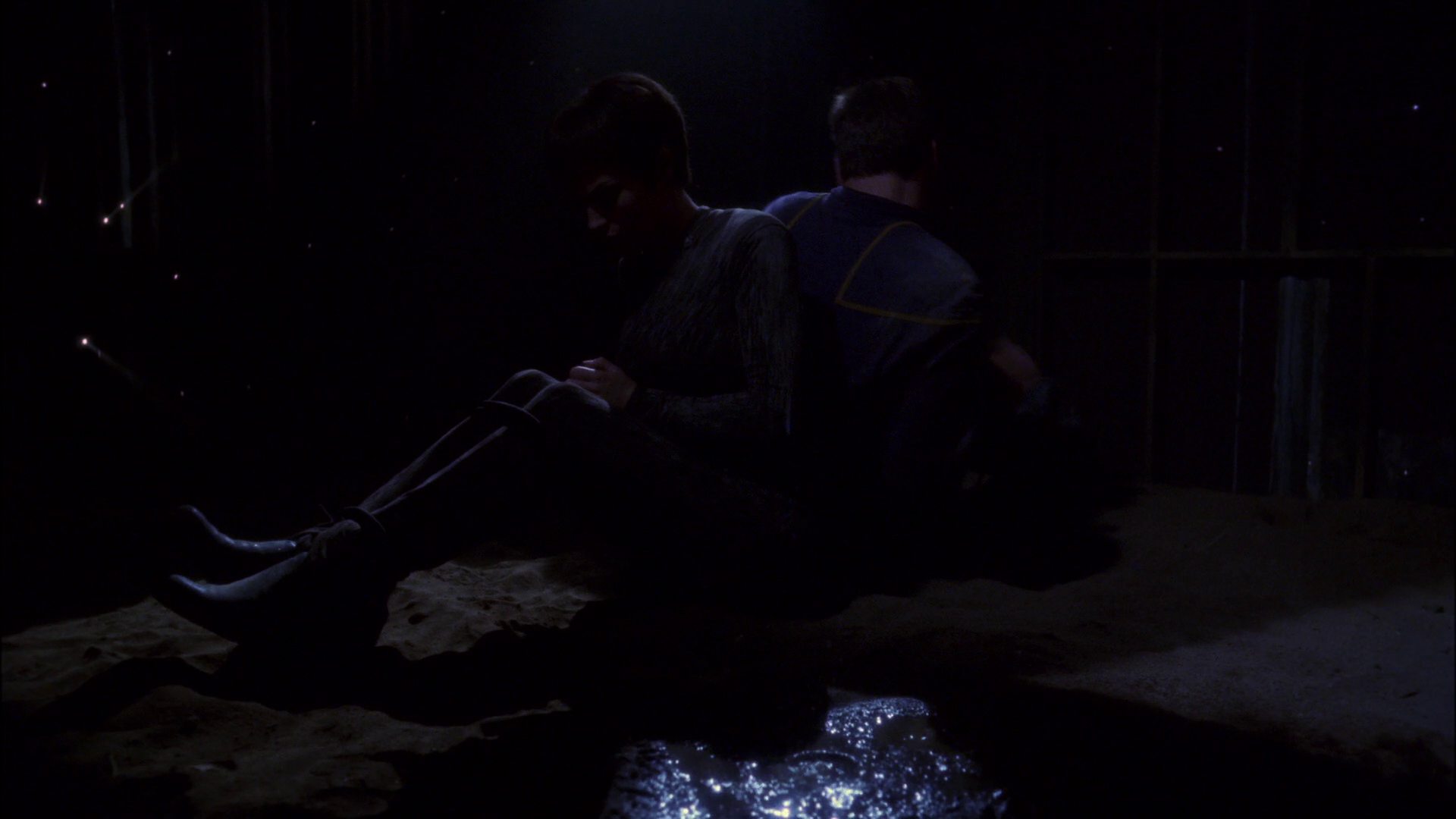 extant_StarTrek_ENT_1x15-ShadowsOfPJem_1563.jpg