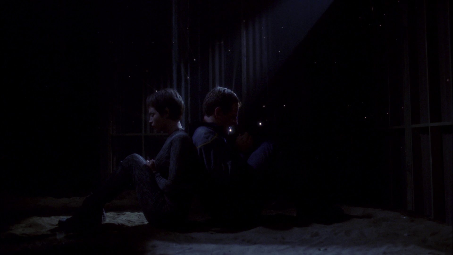 extant_StarTrek_ENT_1x15-ShadowsOfPJem_1569.jpg