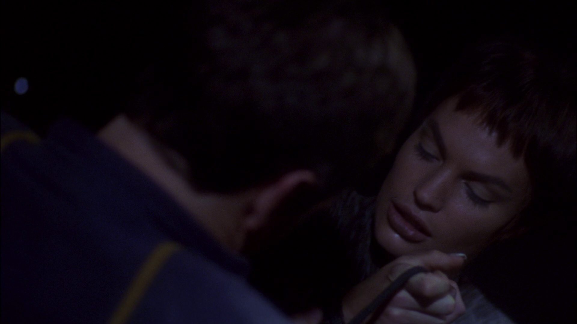 extant_StarTrek_ENT_1x15-ShadowsOfPJem_1698.jpg