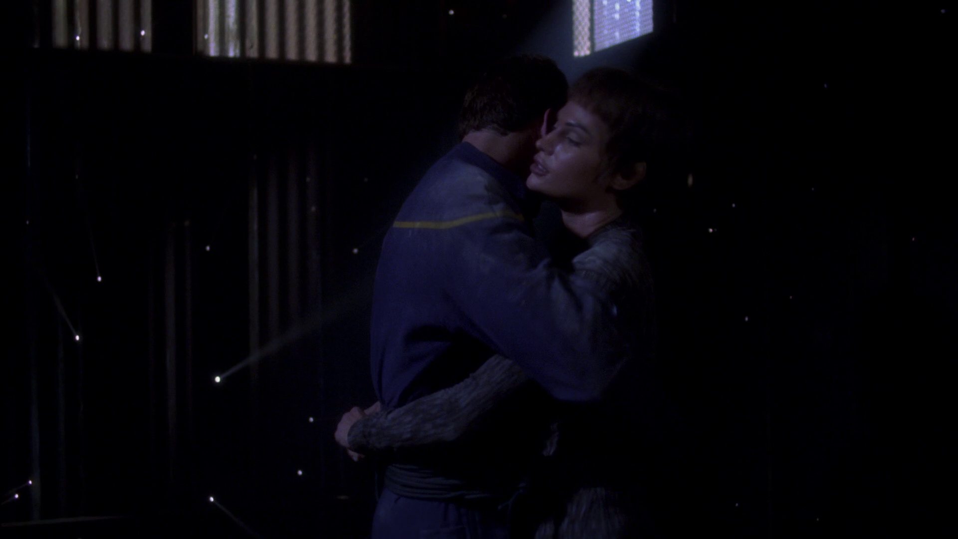 extant_StarTrek_ENT_1x15-ShadowsOfPJem_1729.jpg