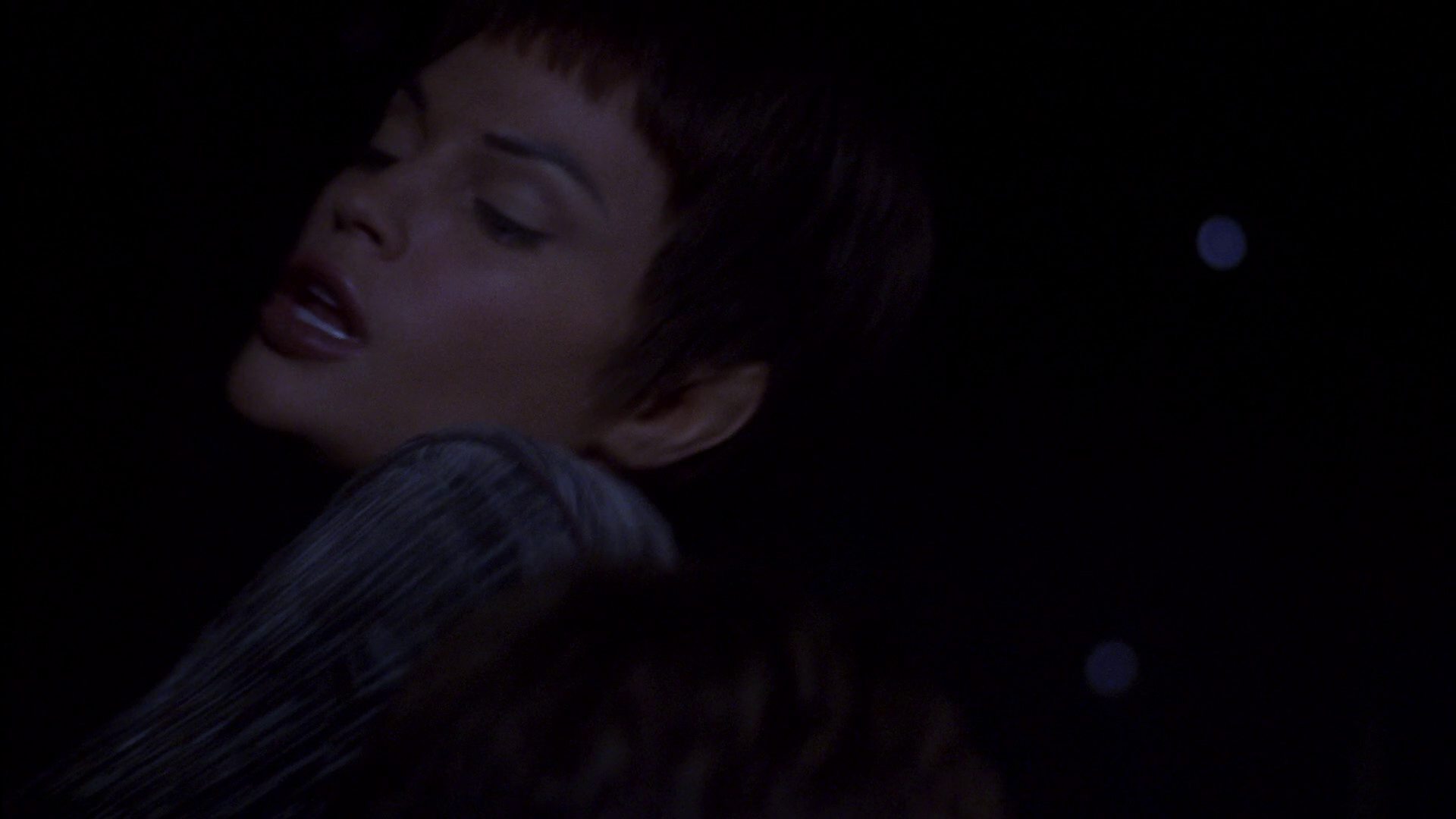 extant_StarTrek_ENT_1x15-ShadowsOfPJem_1785.jpg