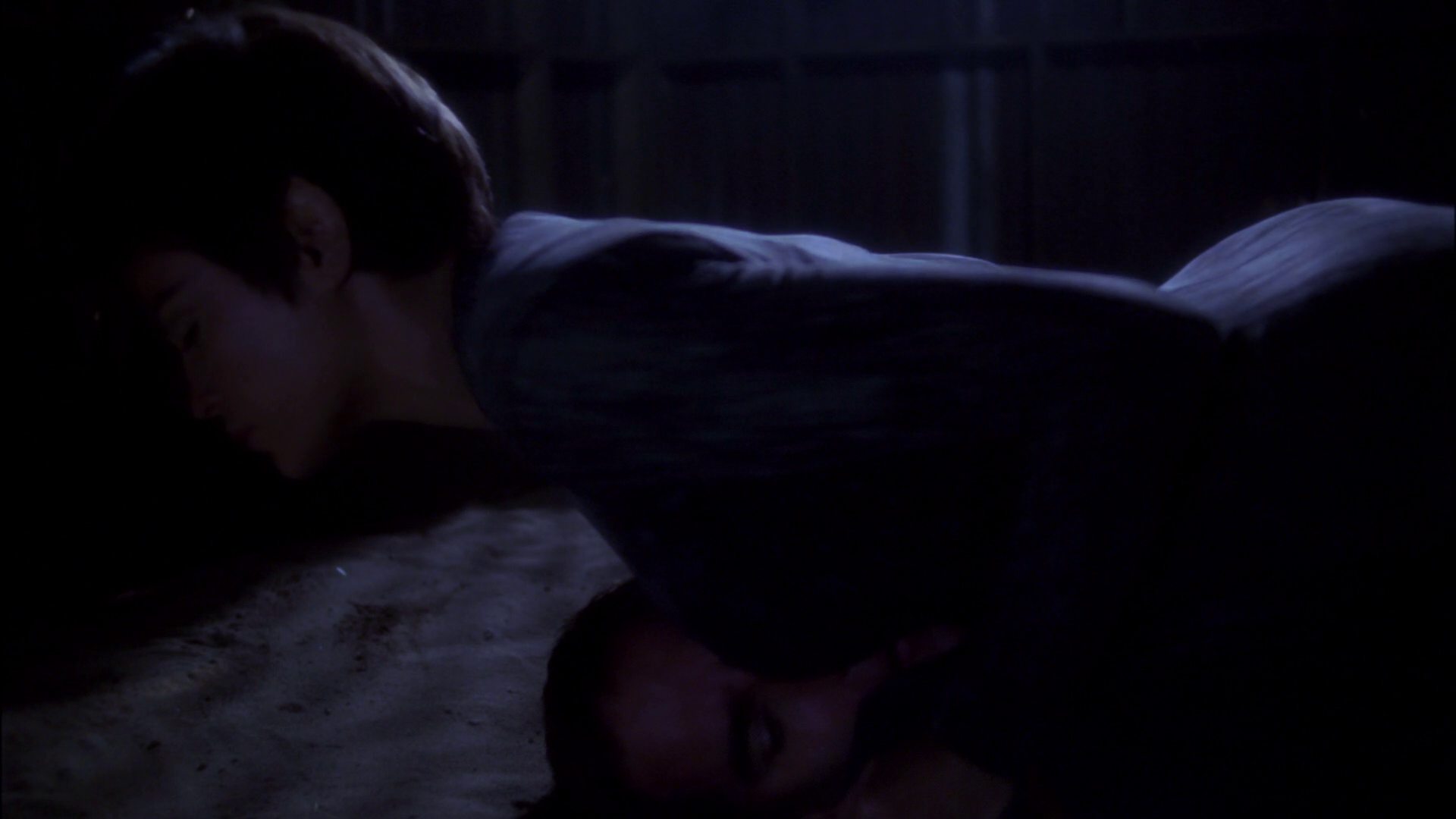 extant_StarTrek_ENT_1x15-ShadowsOfPJem_1791.jpg