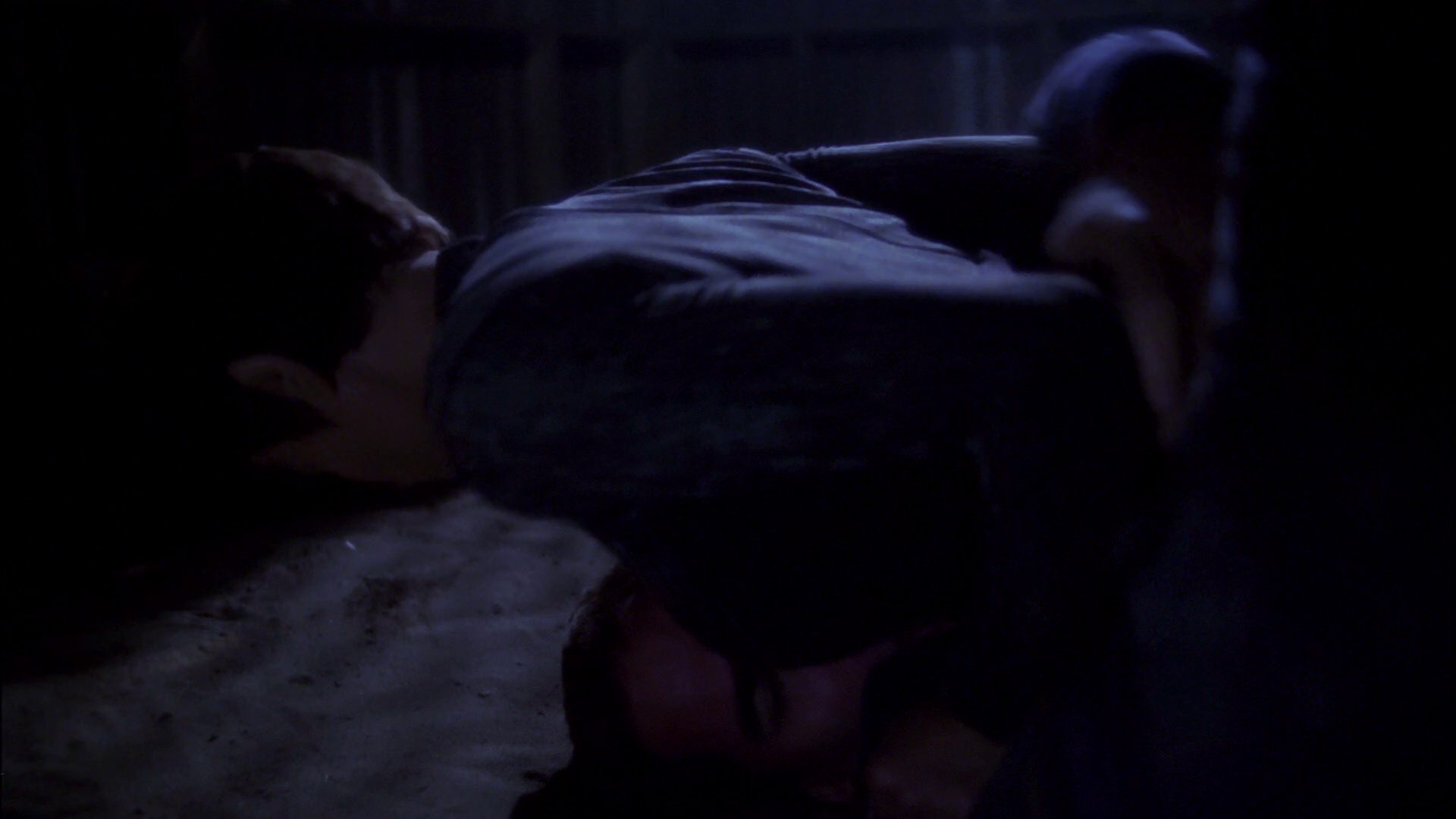 extant_StarTrek_ENT_1x15-ShadowsOfPJem_1793.jpg