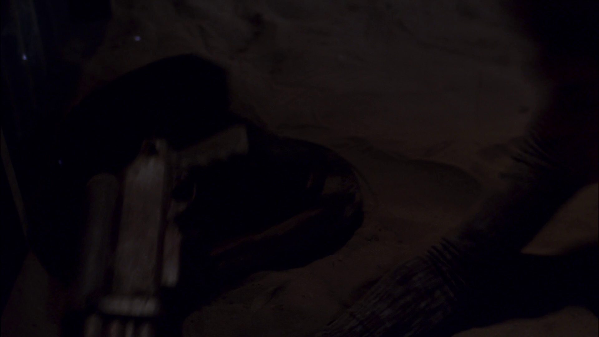 extant_StarTrek_ENT_1x15-ShadowsOfPJem_1848.jpg