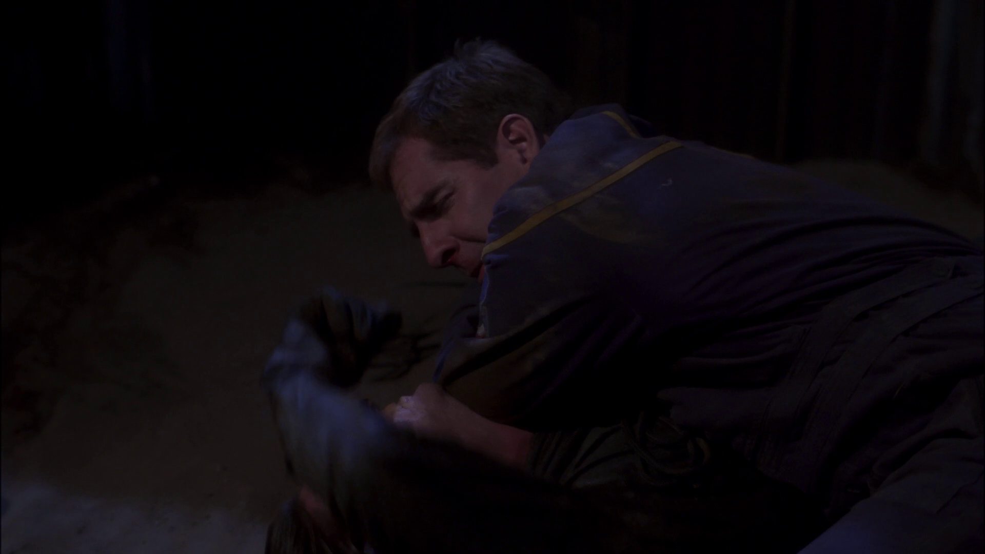 extant_StarTrek_ENT_1x15-ShadowsOfPJem_1853.jpg