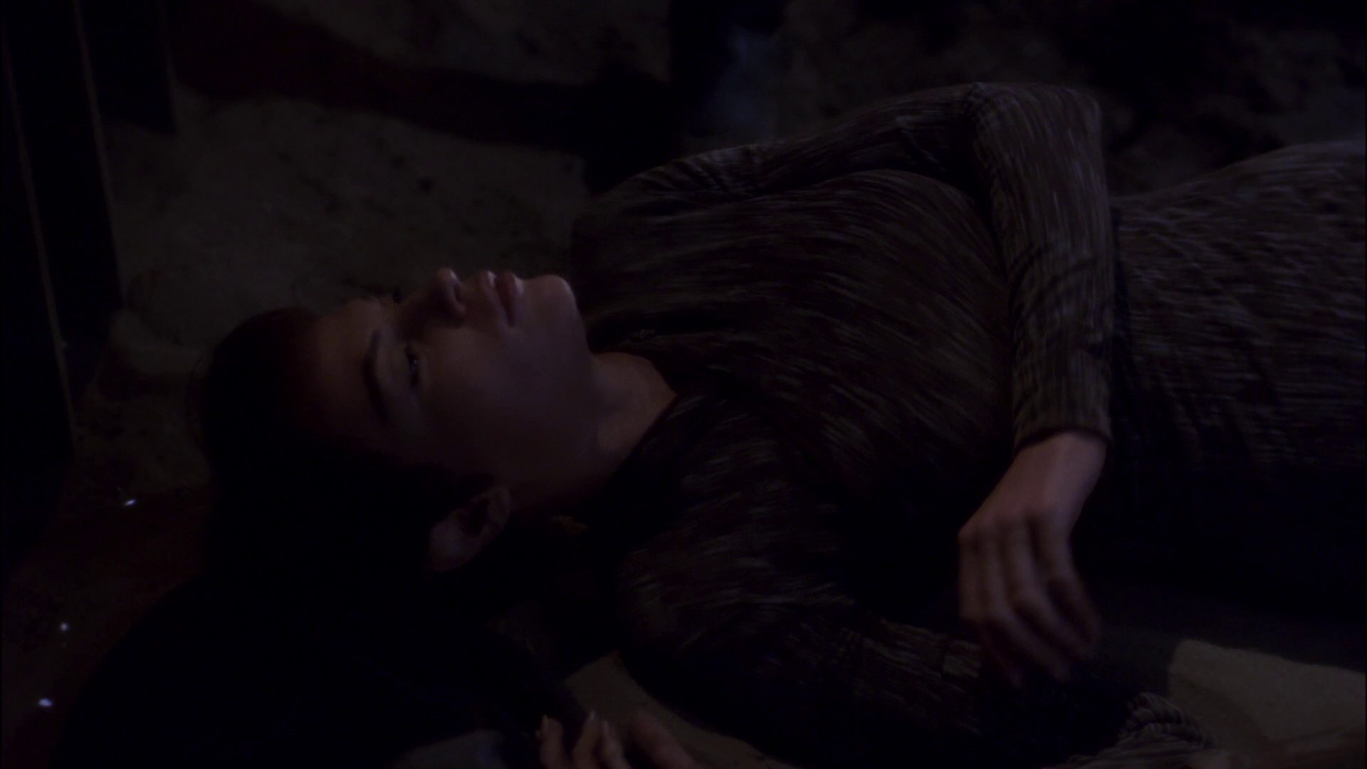 extant_StarTrek_ENT_1x15-ShadowsOfPJem_1855.jpg