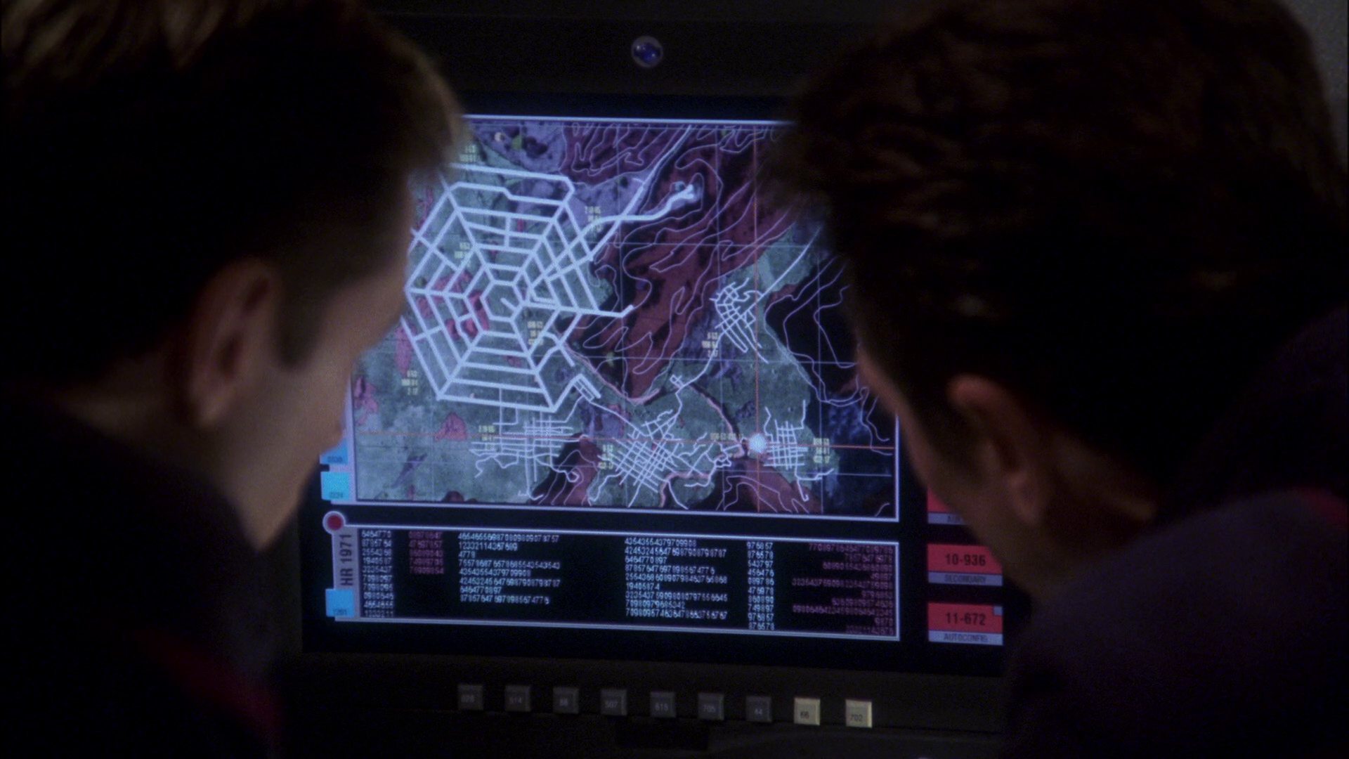 extant_StarTrek_ENT_1x15-ShadowsOfPJem_1871.jpg