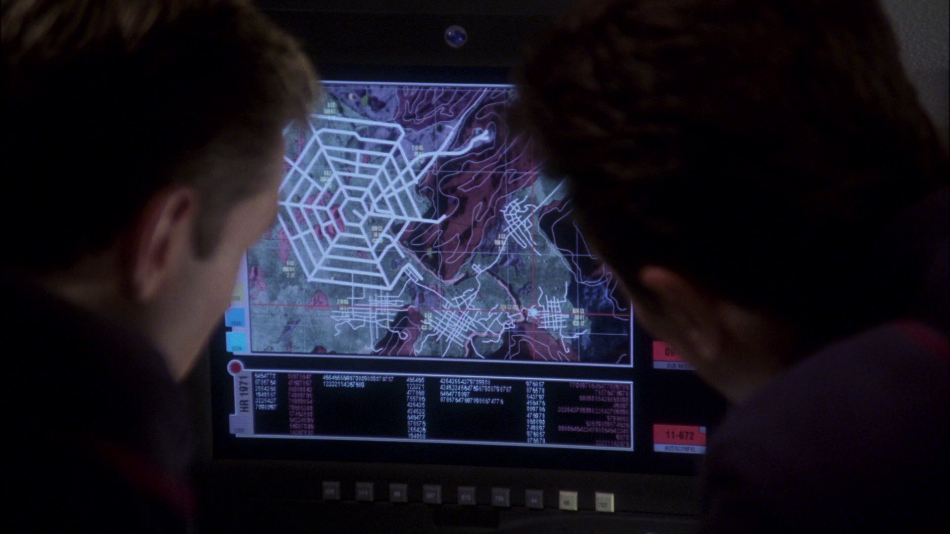 extant_StarTrek_ENT_1x15-ShadowsOfPJem_1883.jpg