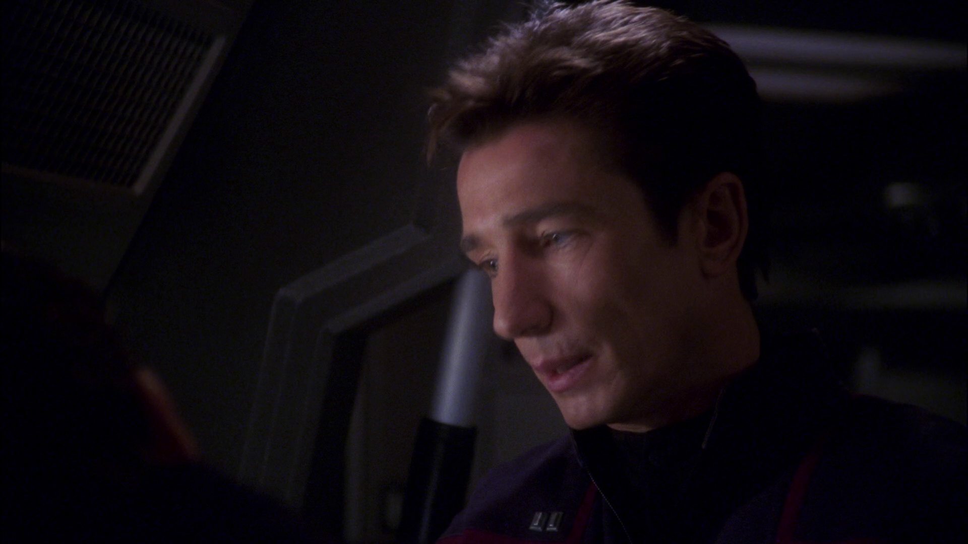 extant_StarTrek_ENT_1x15-ShadowsOfPJem_1901.jpg
