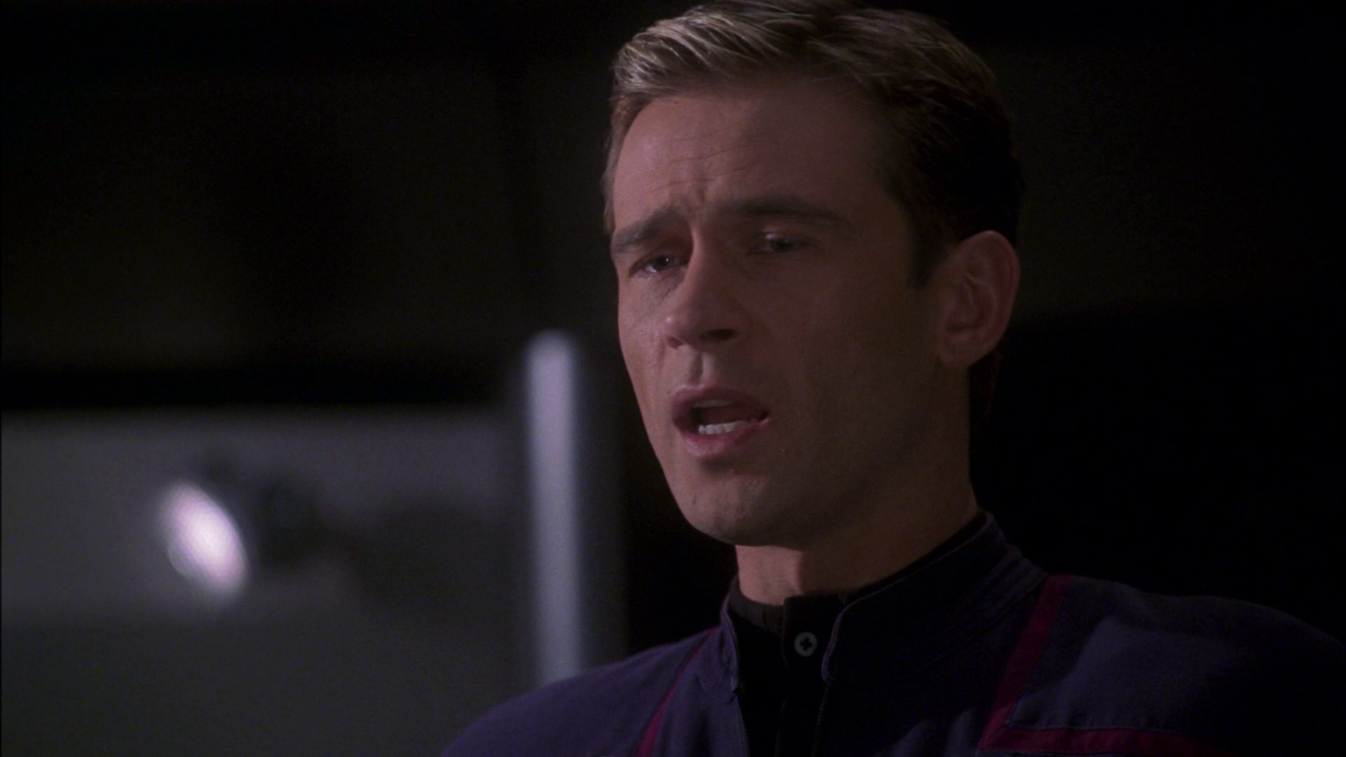 extant_StarTrek_ENT_1x15-ShadowsOfPJem_1974.jpg