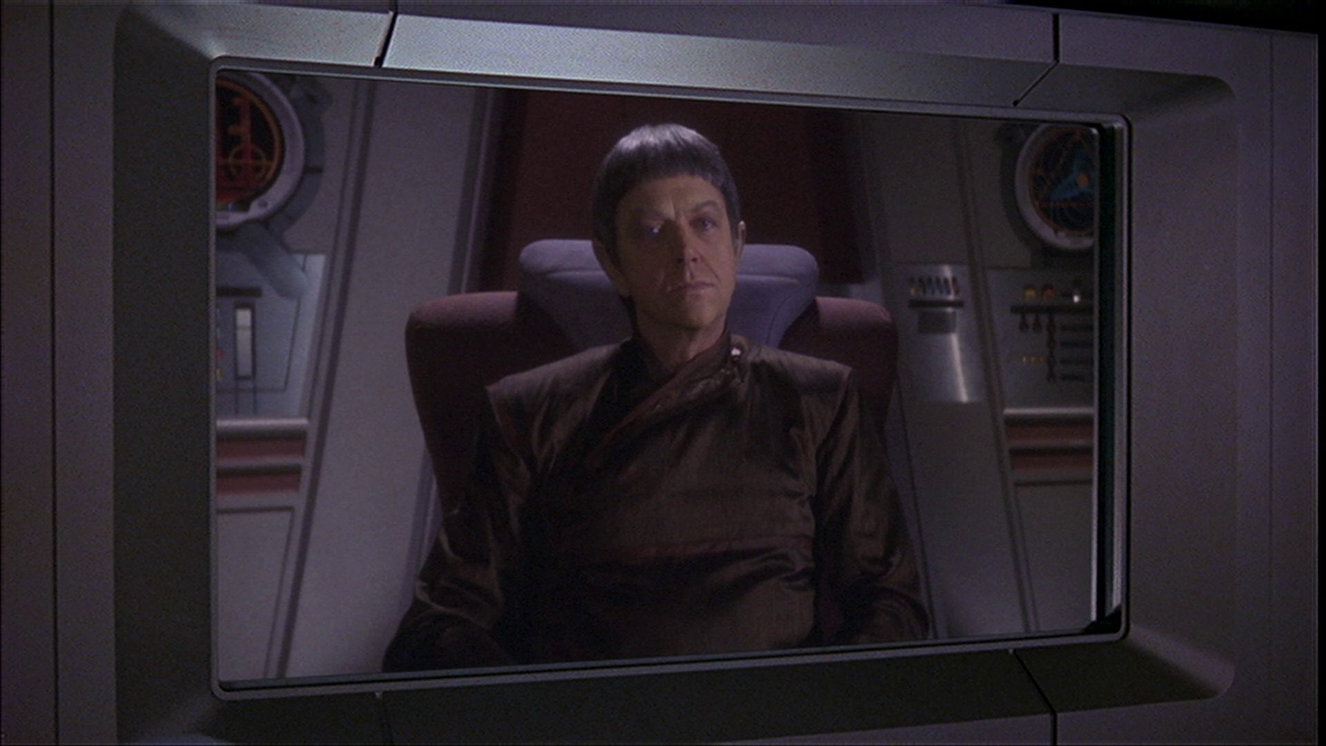 extant_StarTrek_ENT_1x15-ShadowsOfPJem_2072.jpg