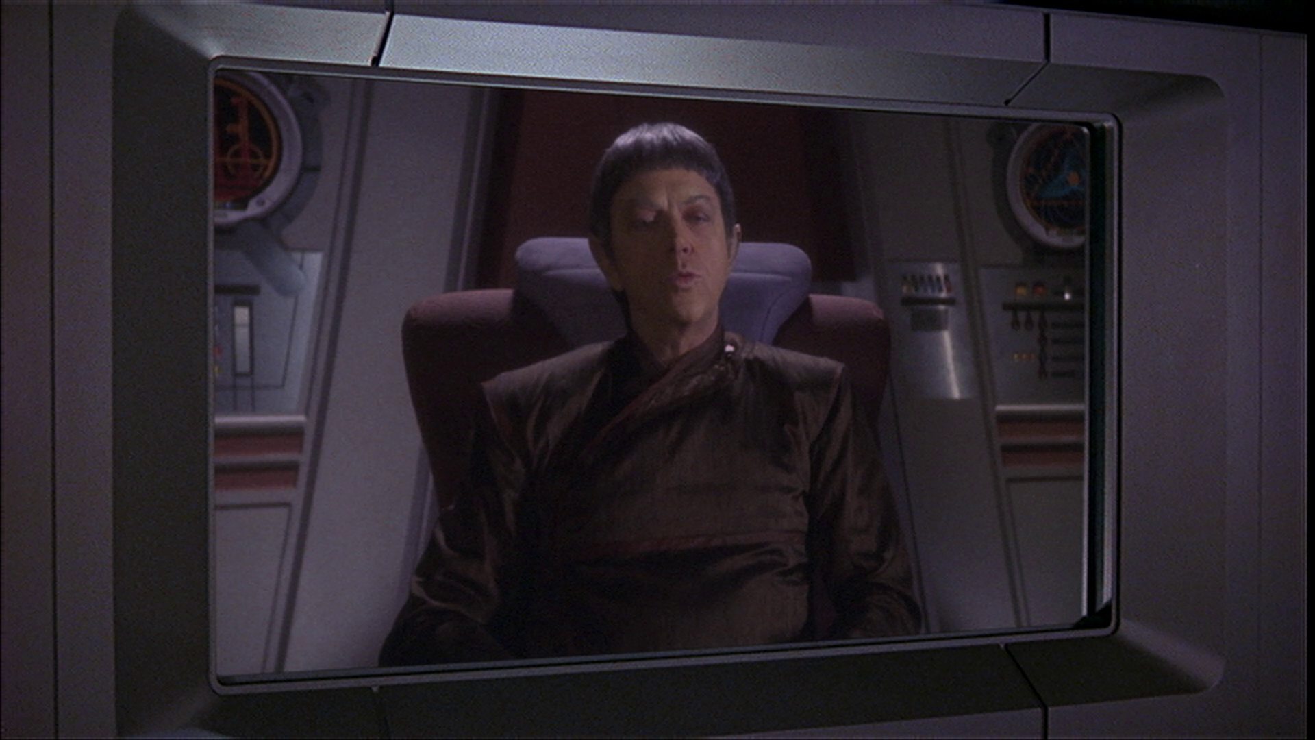 extant_StarTrek_ENT_1x15-ShadowsOfPJem_2096.jpg