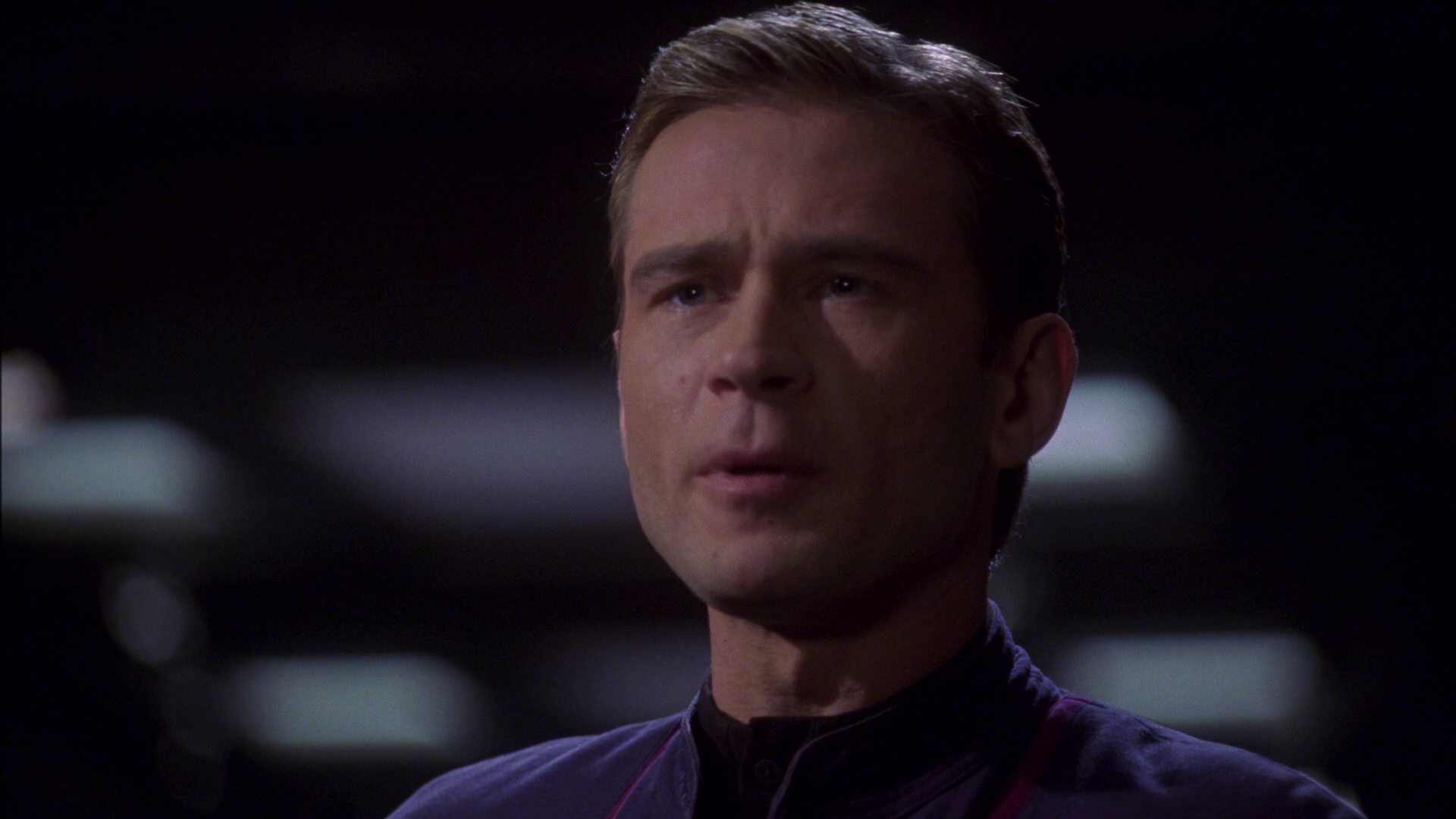extant_StarTrek_ENT_1x15-ShadowsOfPJem_2107.jpg