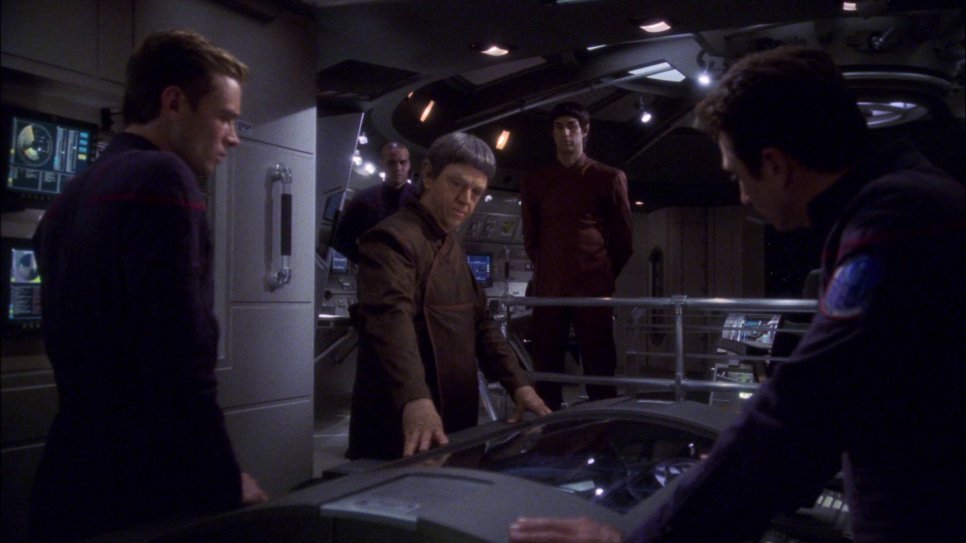 extant_StarTrek_ENT_1x15-ShadowsOfPJem_2154.jpg
