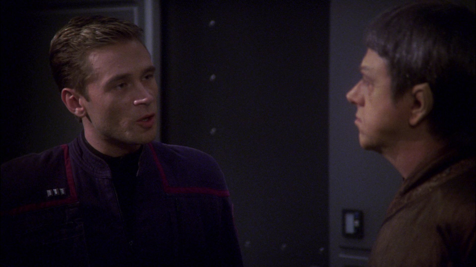 extant_StarTrek_ENT_1x15-ShadowsOfPJem_2172.jpg
