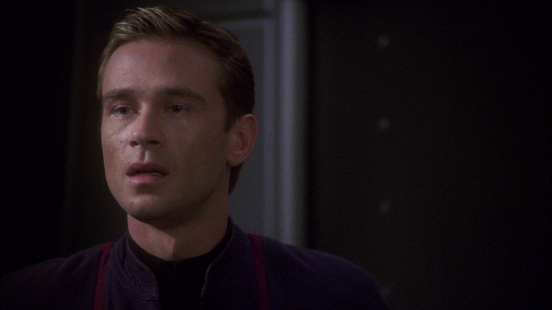 extant_StarTrek_ENT_1x15-ShadowsOfPJem_2226.jpg