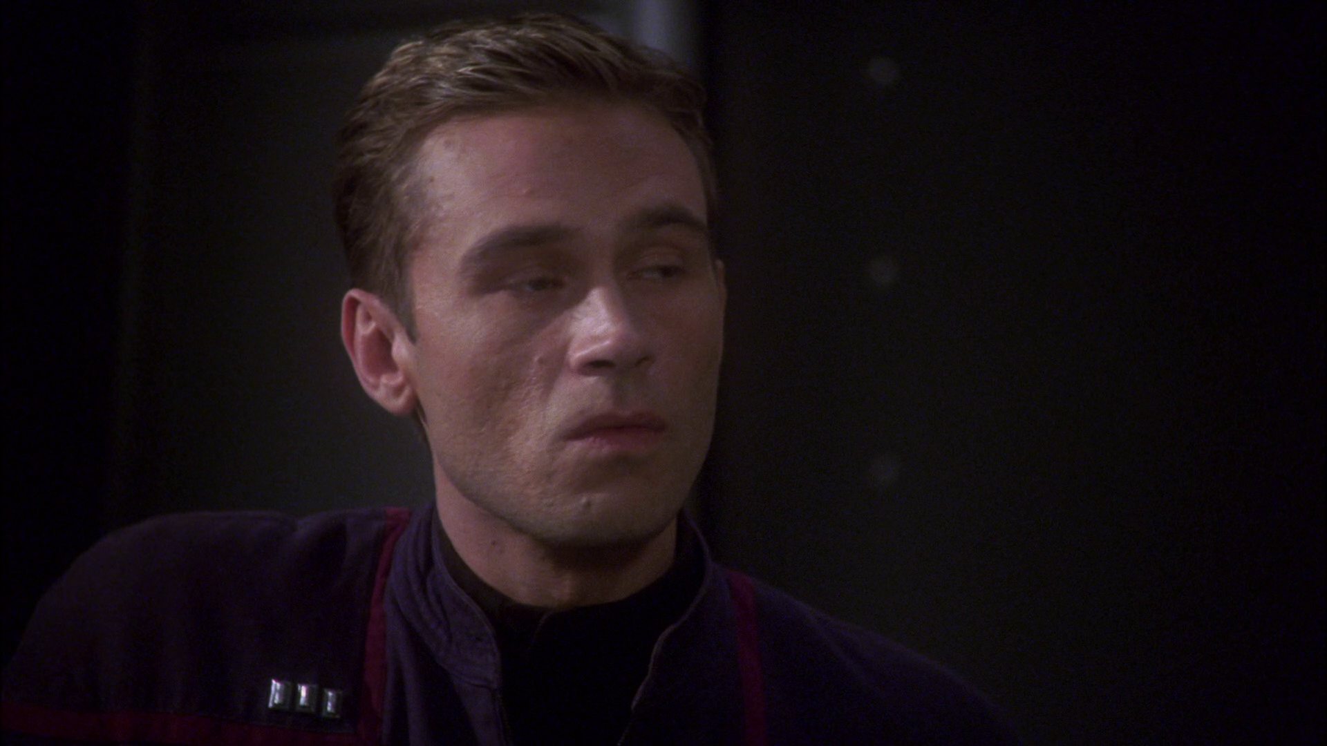 extant_StarTrek_ENT_1x15-ShadowsOfPJem_2251.jpg