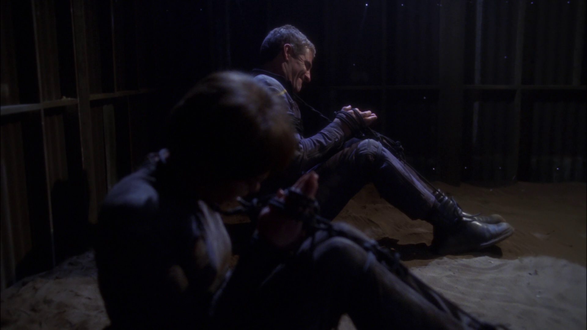 extant_StarTrek_ENT_1x15-ShadowsOfPJem_2289.jpg