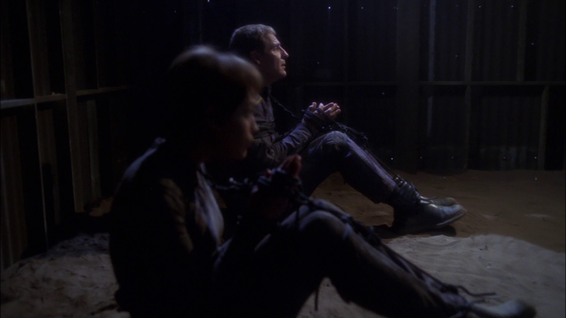 extant_StarTrek_ENT_1x15-ShadowsOfPJem_2290.jpg