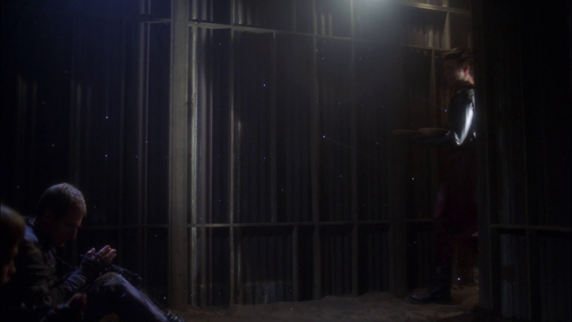 extant_StarTrek_ENT_1x15-ShadowsOfPJem_2295.jpg