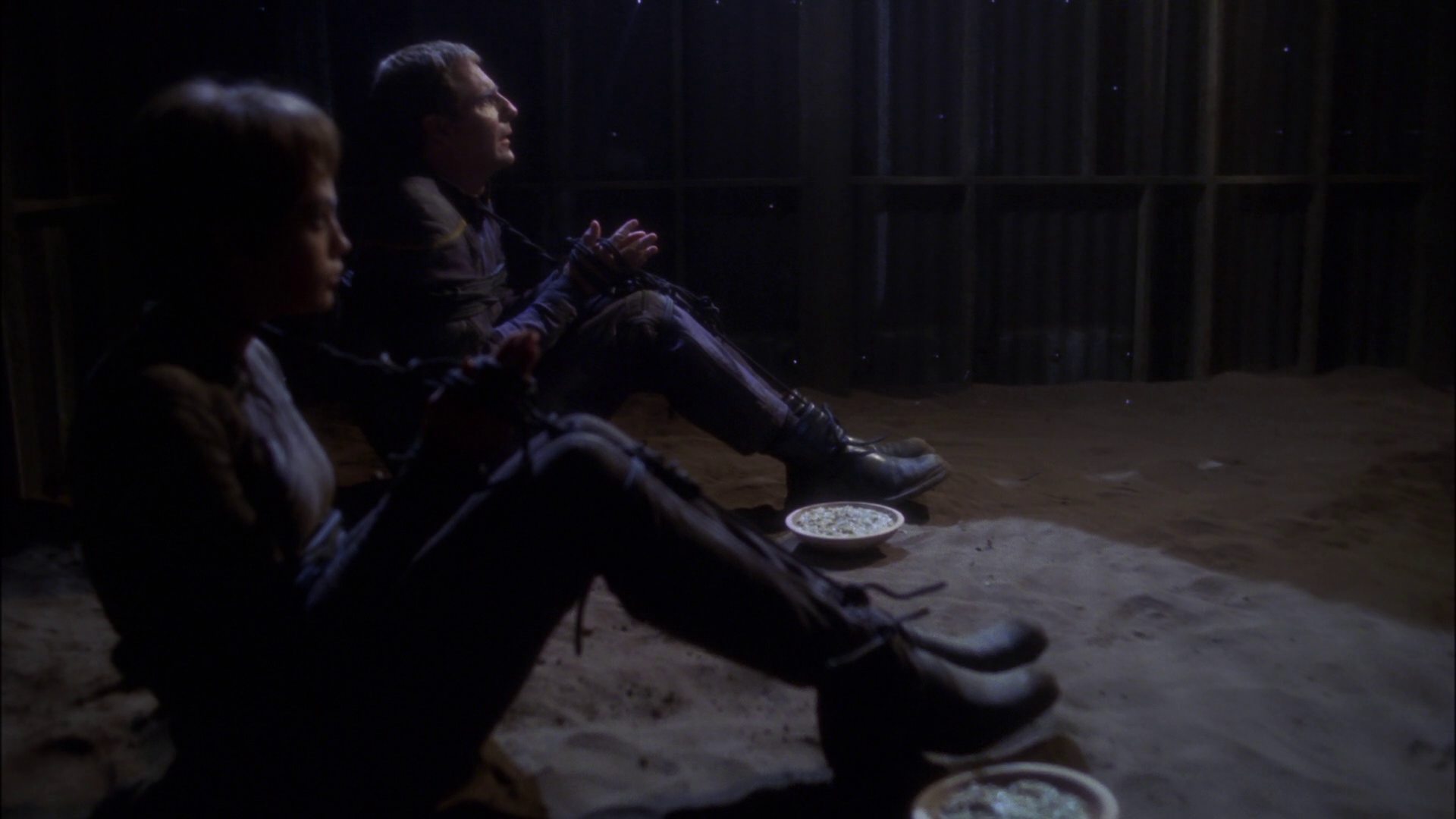 extant_StarTrek_ENT_1x15-ShadowsOfPJem_2316.jpg
