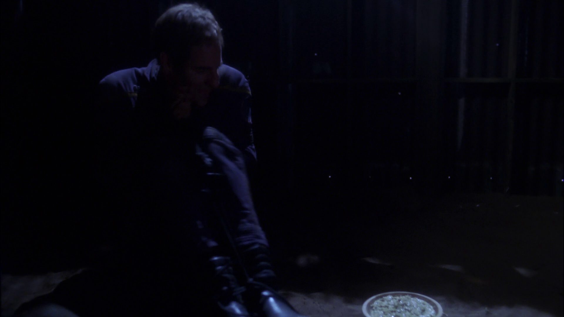 extant_StarTrek_ENT_1x15-ShadowsOfPJem_2332.jpg