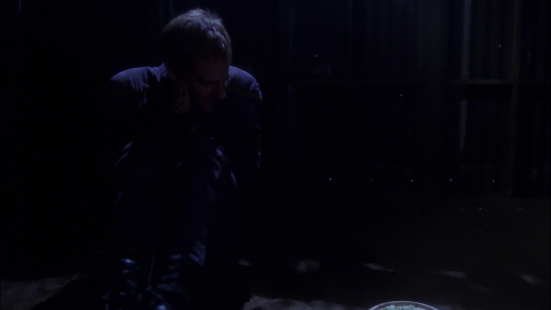 extant_StarTrek_ENT_1x15-ShadowsOfPJem_2333.jpg