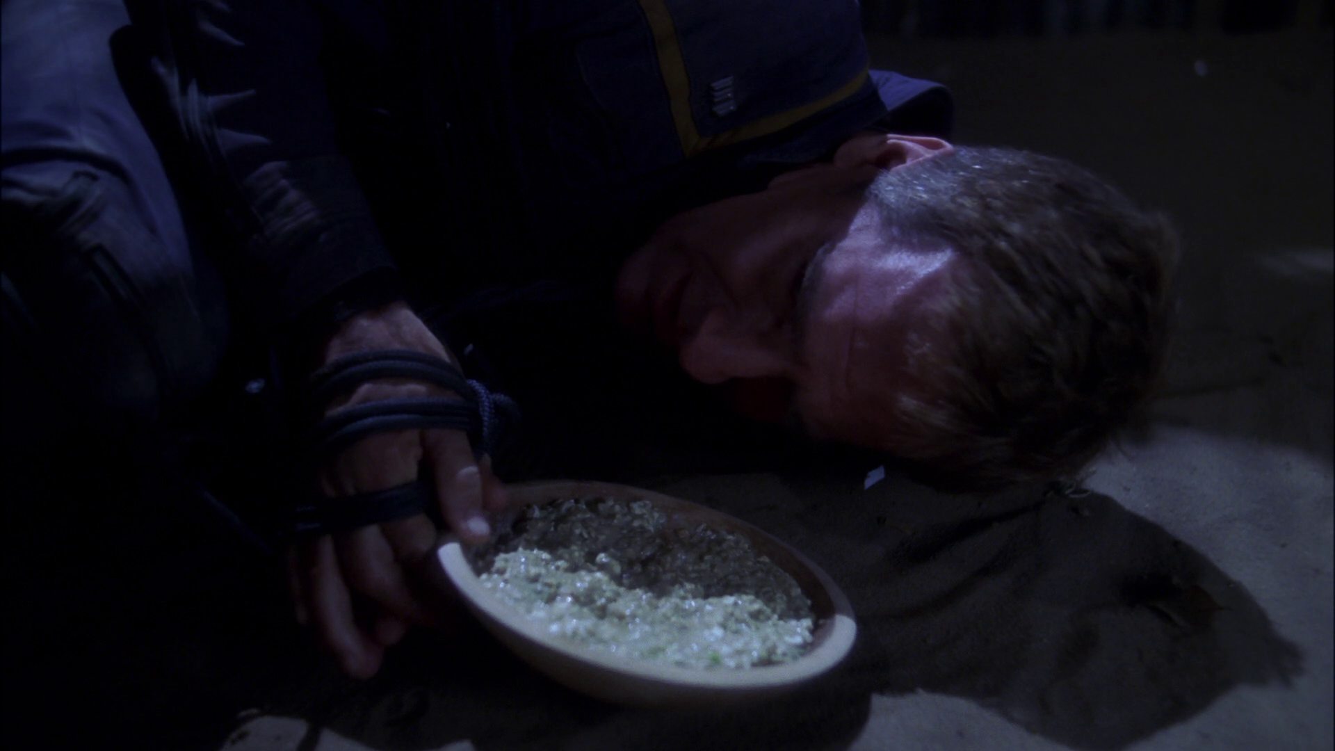 extant_StarTrek_ENT_1x15-ShadowsOfPJem_2392.jpg