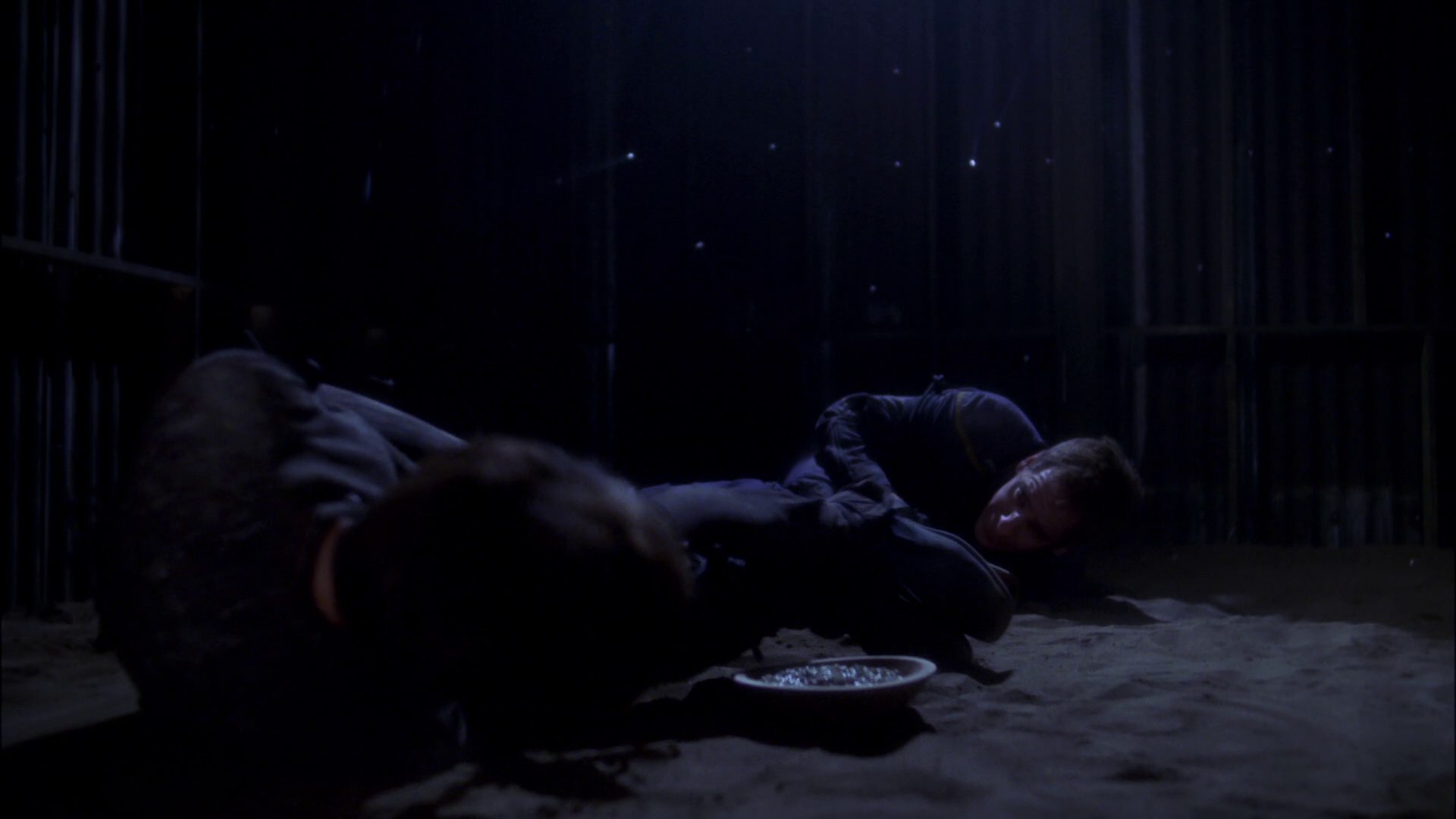 extant_StarTrek_ENT_1x15-ShadowsOfPJem_2410.jpg