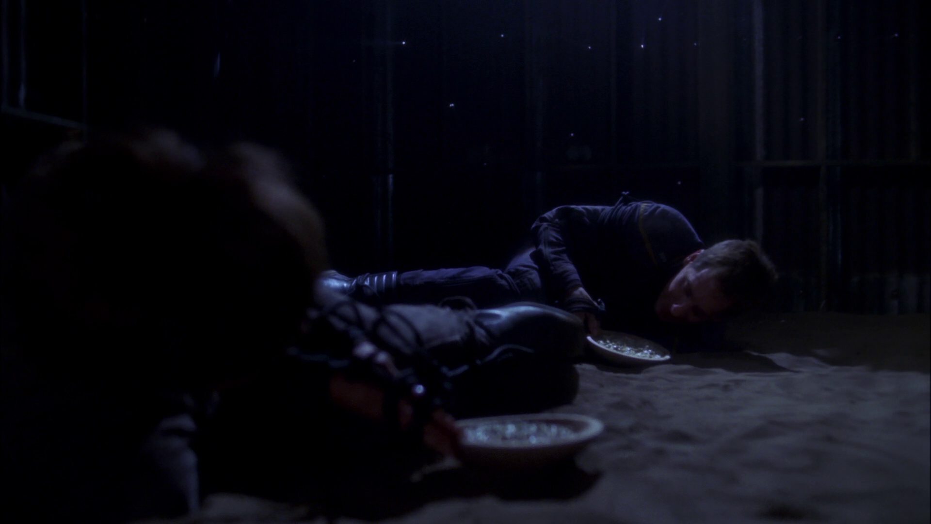 extant_StarTrek_ENT_1x15-ShadowsOfPJem_2416.jpg