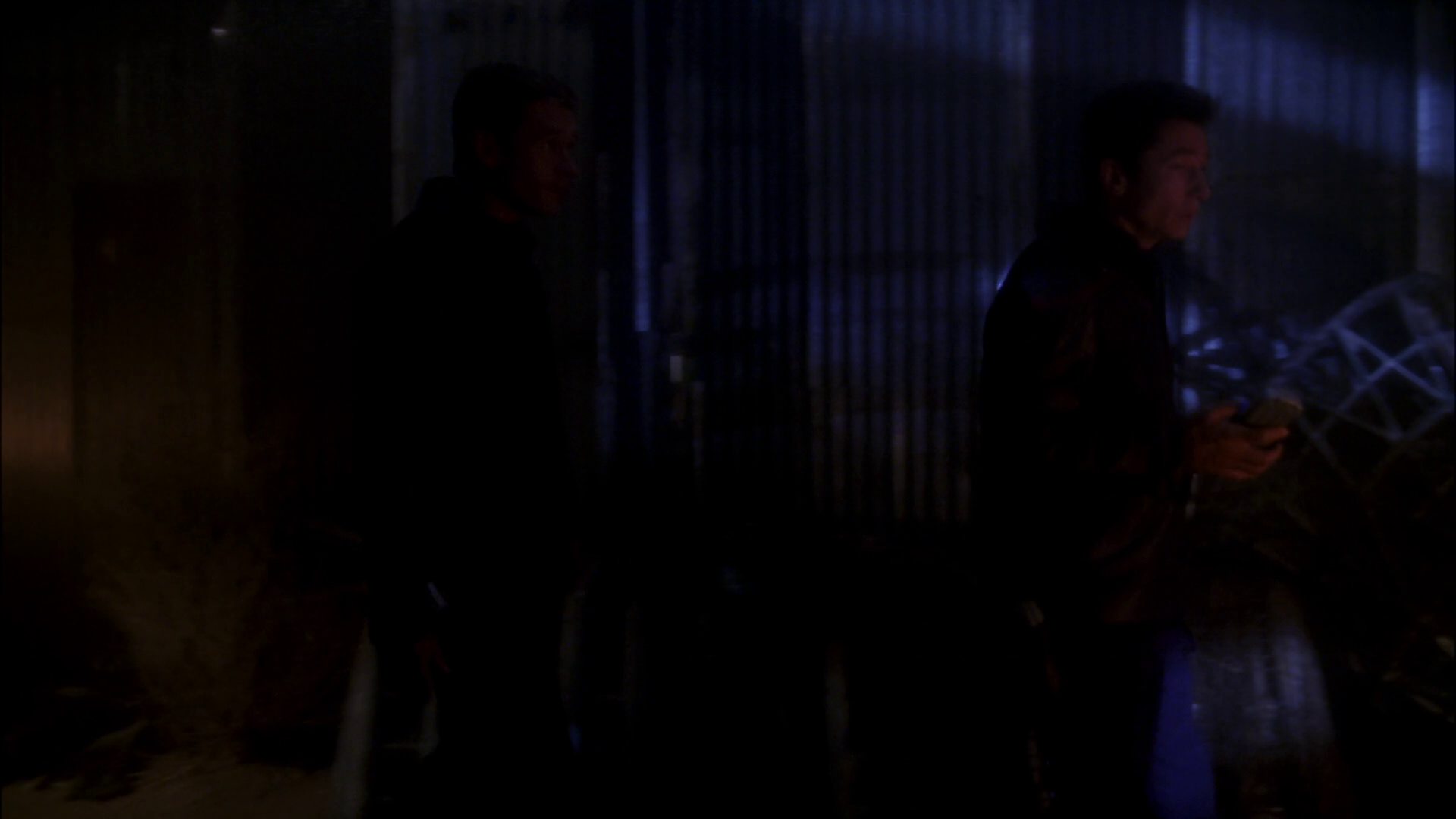 extant_StarTrek_ENT_1x15-ShadowsOfPJem_2530.jpg