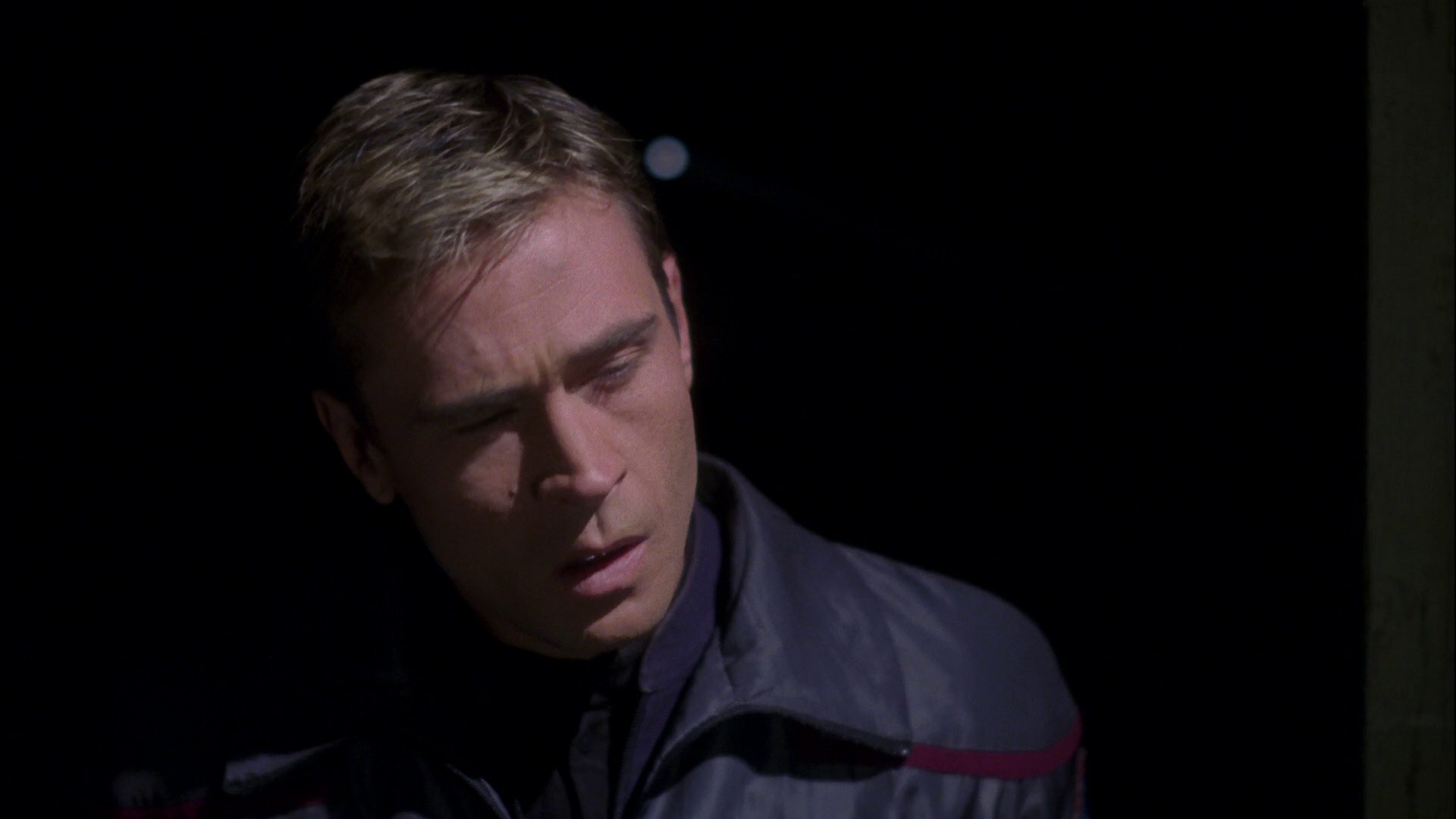 extant_StarTrek_ENT_1x15-ShadowsOfPJem_2578.jpg