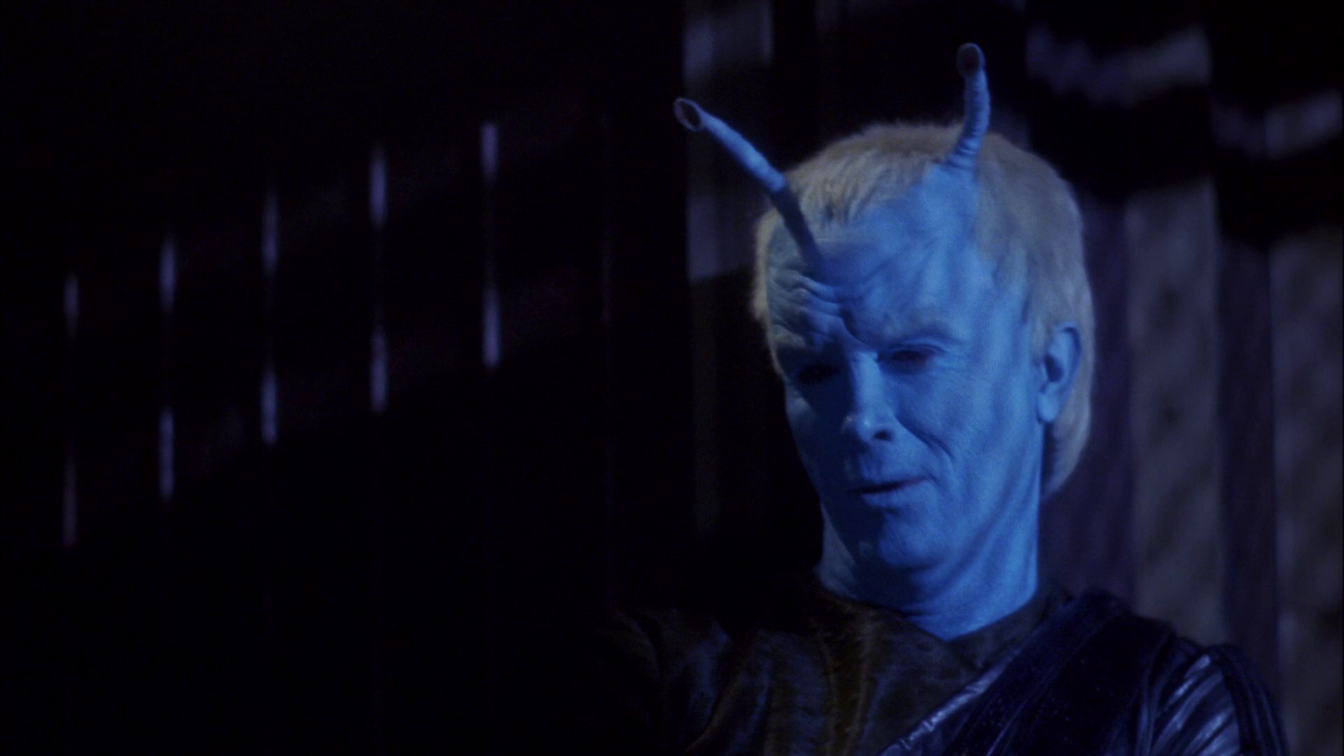extant_StarTrek_ENT_1x15-ShadowsOfPJem_2602.jpg