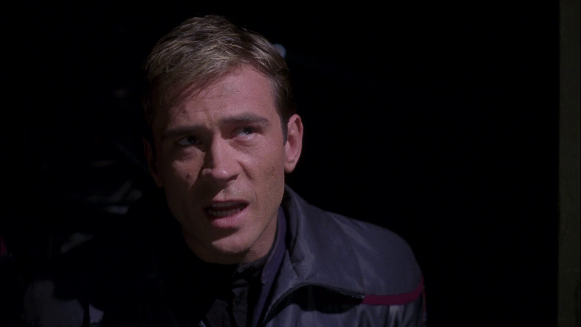 extant_StarTrek_ENT_1x15-ShadowsOfPJem_2705.jpg