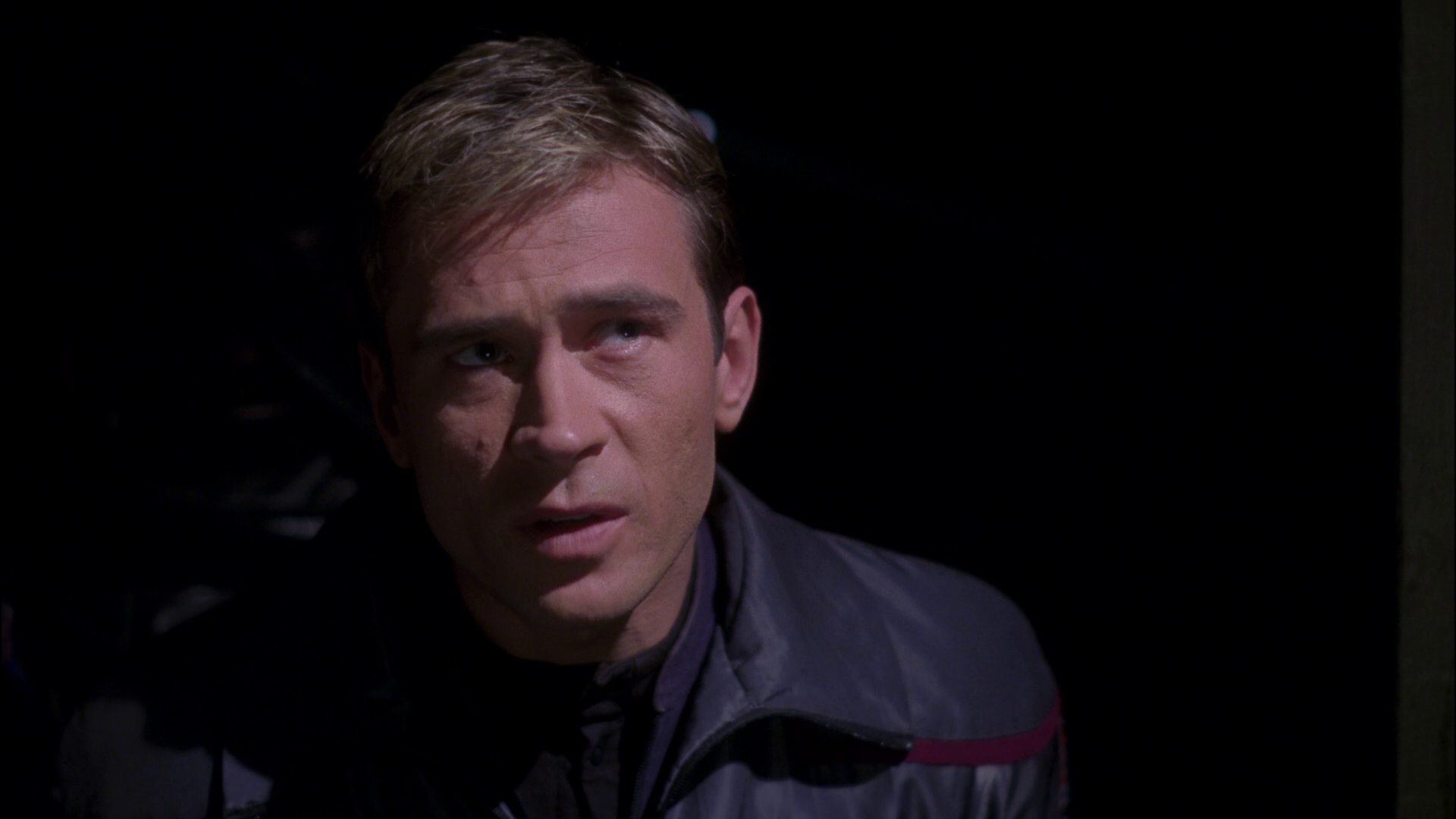 extant_StarTrek_ENT_1x15-ShadowsOfPJem_2709.jpg