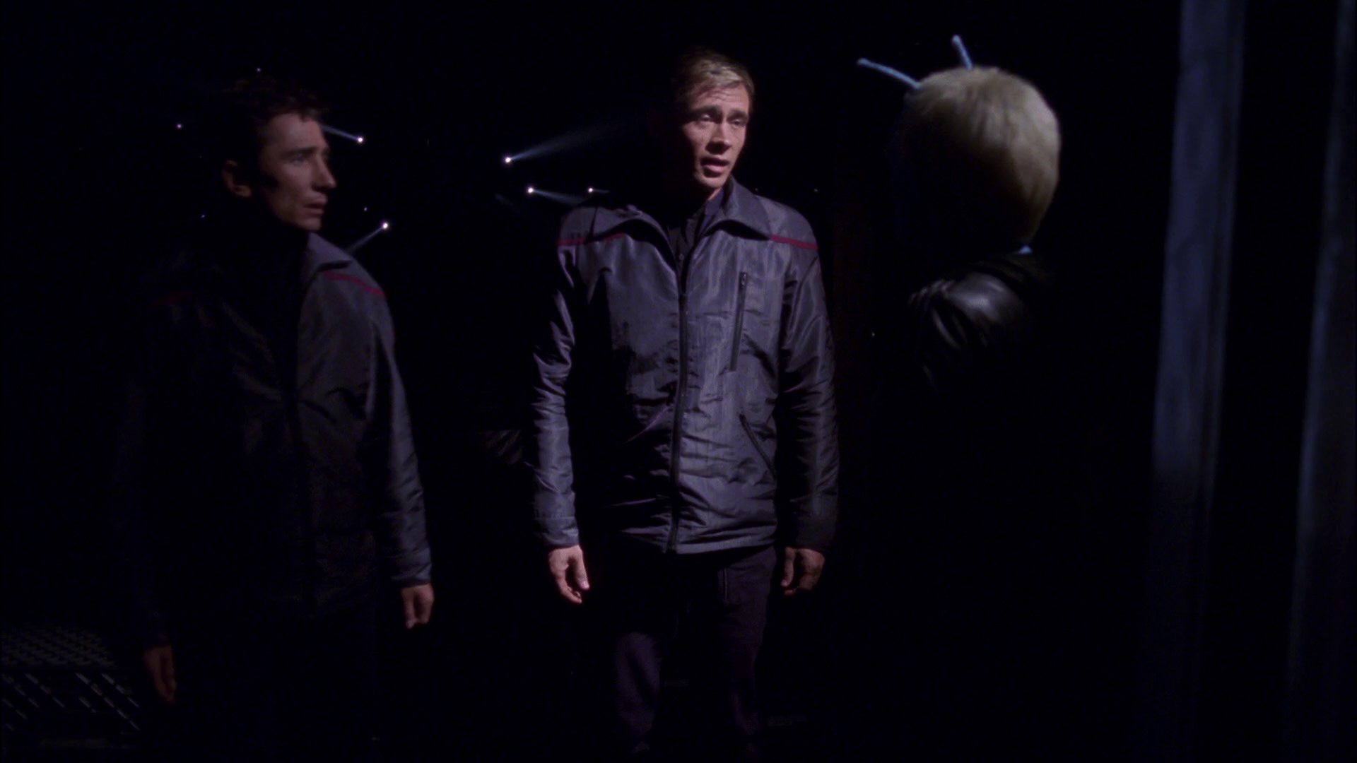 extant_StarTrek_ENT_1x15-ShadowsOfPJem_2737.jpg