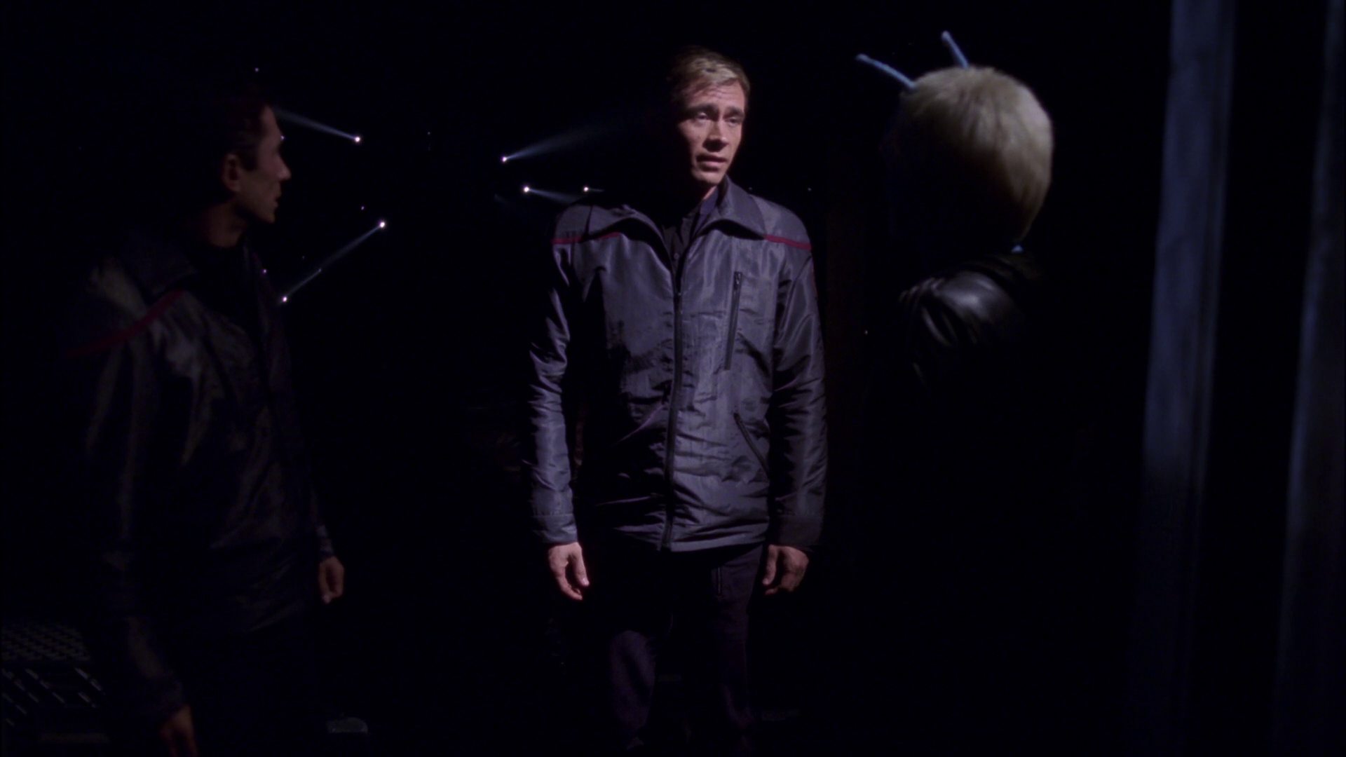 extant_StarTrek_ENT_1x15-ShadowsOfPJem_2738.jpg