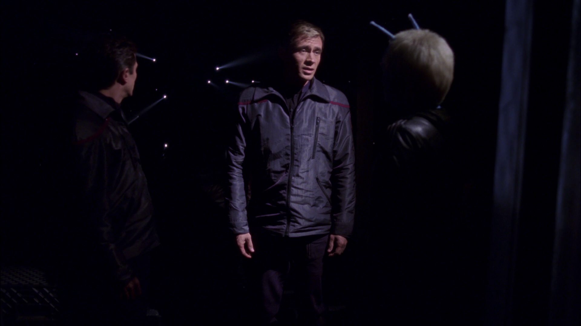 extant_StarTrek_ENT_1x15-ShadowsOfPJem_2739.jpg