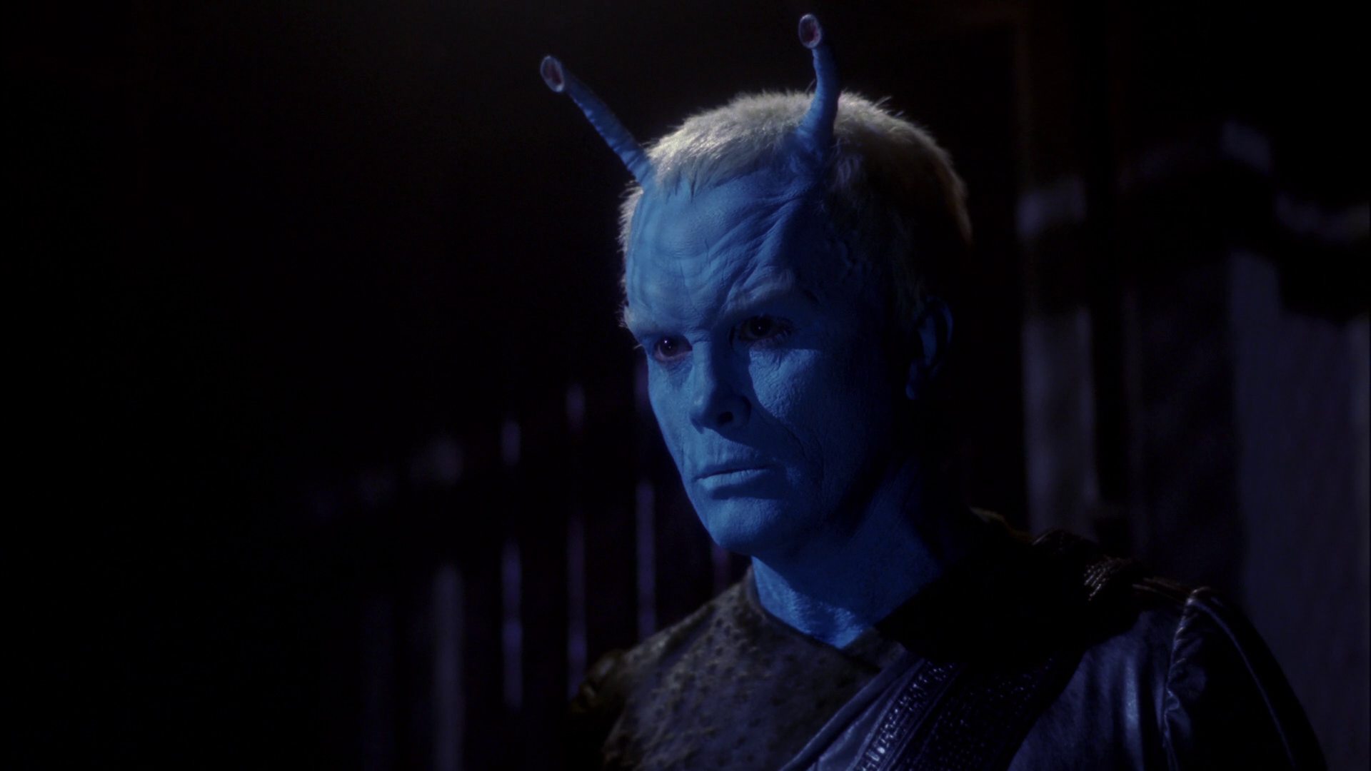 extant_StarTrek_ENT_1x15-ShadowsOfPJem_2751.jpg