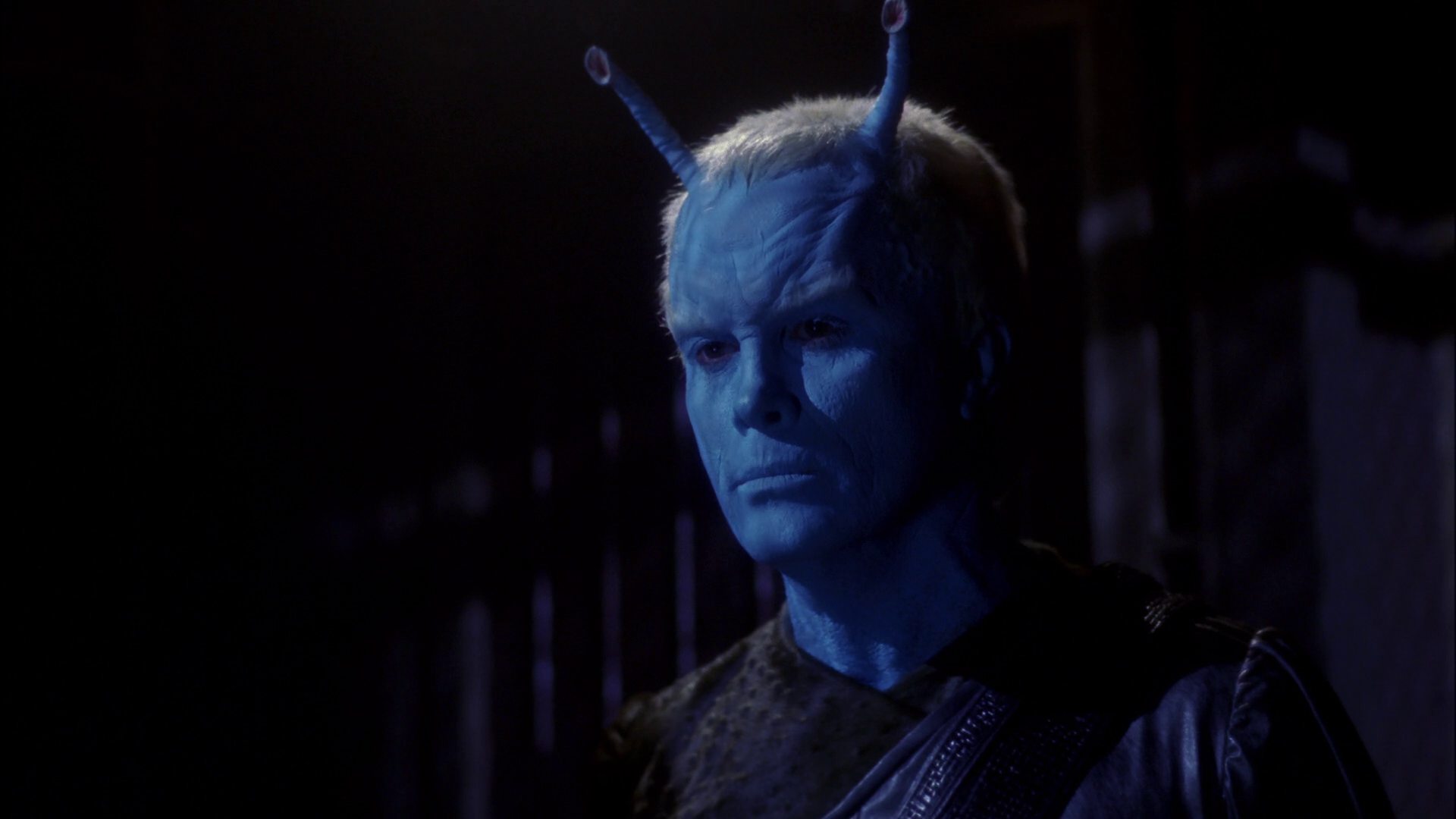 extant_StarTrek_ENT_1x15-ShadowsOfPJem_2753.jpg