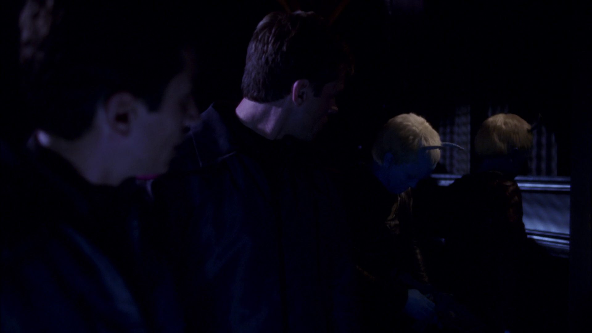 extant_StarTrek_ENT_1x15-ShadowsOfPJem_2805.jpg
