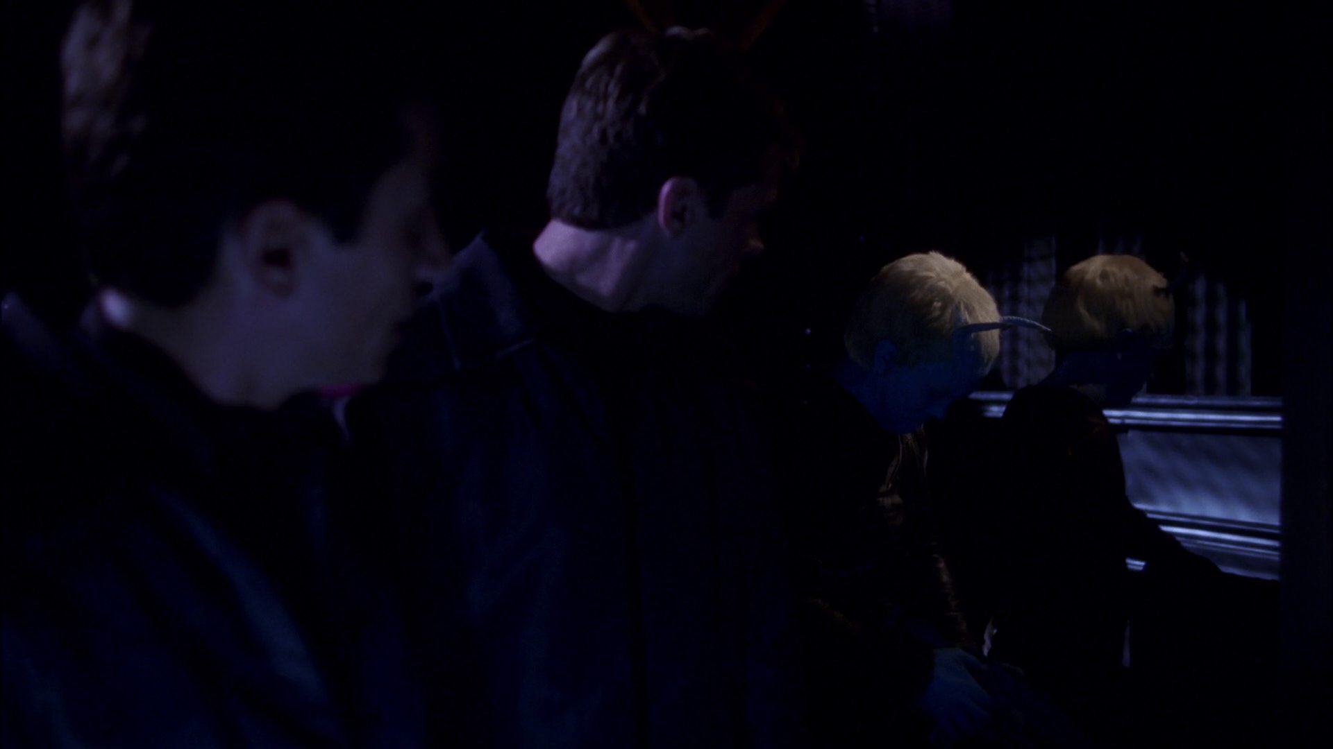 extant_StarTrek_ENT_1x15-ShadowsOfPJem_2806.jpg