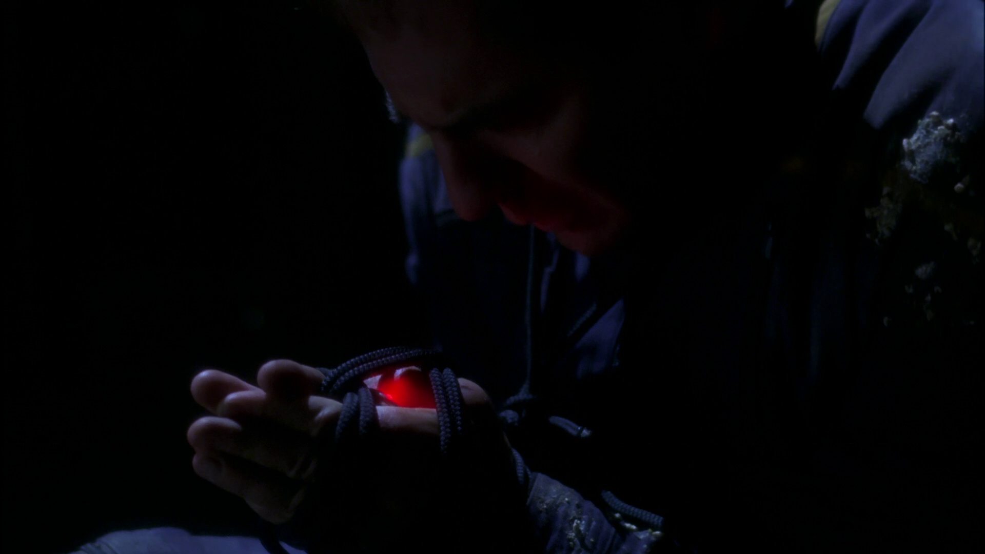 extant_StarTrek_ENT_1x15-ShadowsOfPJem_2836.jpg