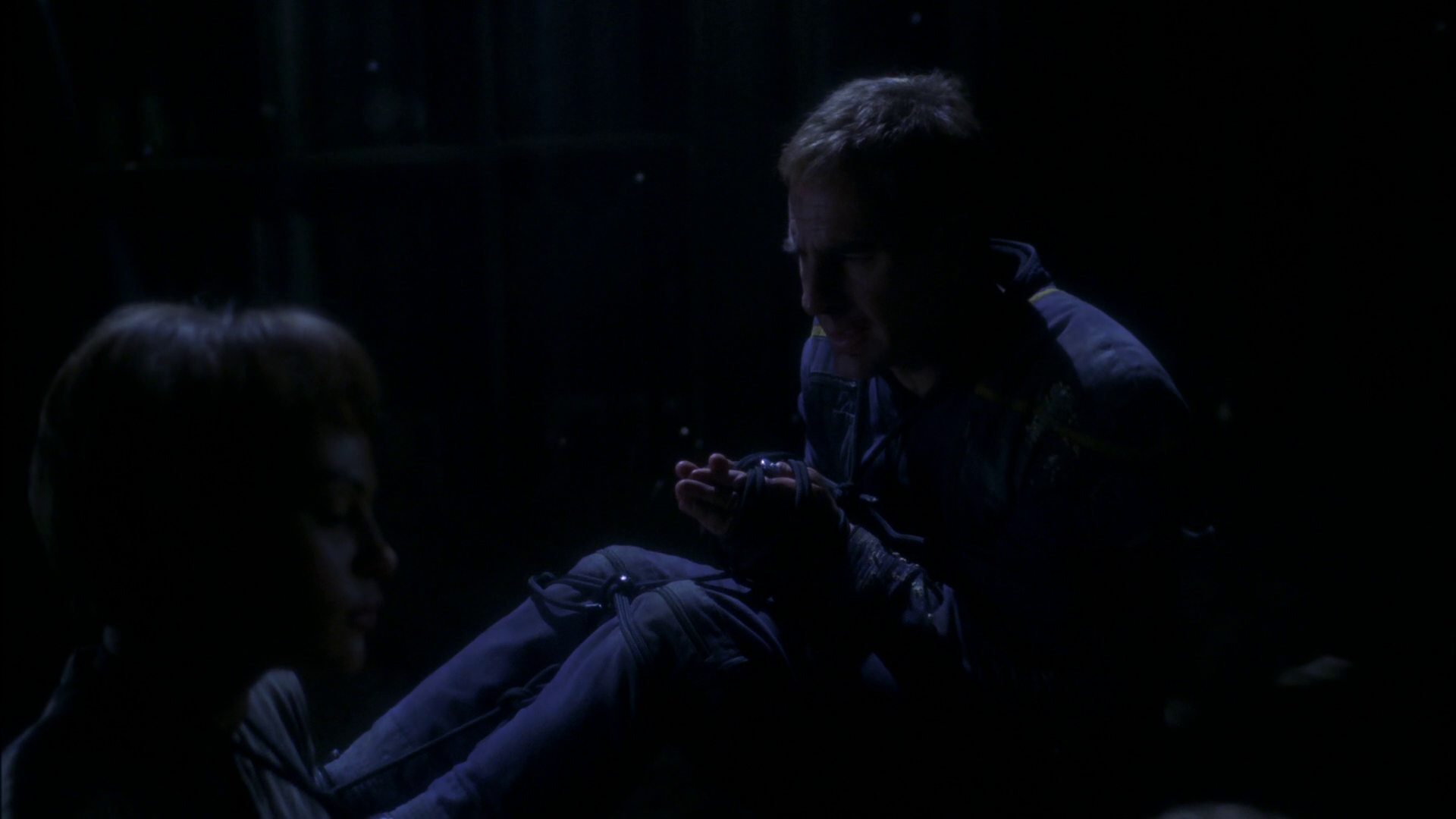 extant_StarTrek_ENT_1x15-ShadowsOfPJem_2871.jpg