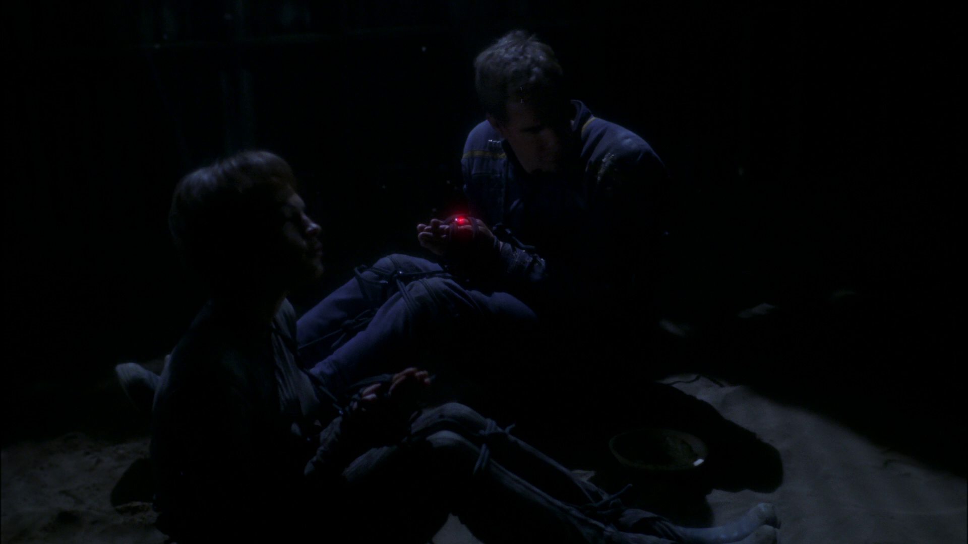 extant_StarTrek_ENT_1x15-ShadowsOfPJem_2889.jpg