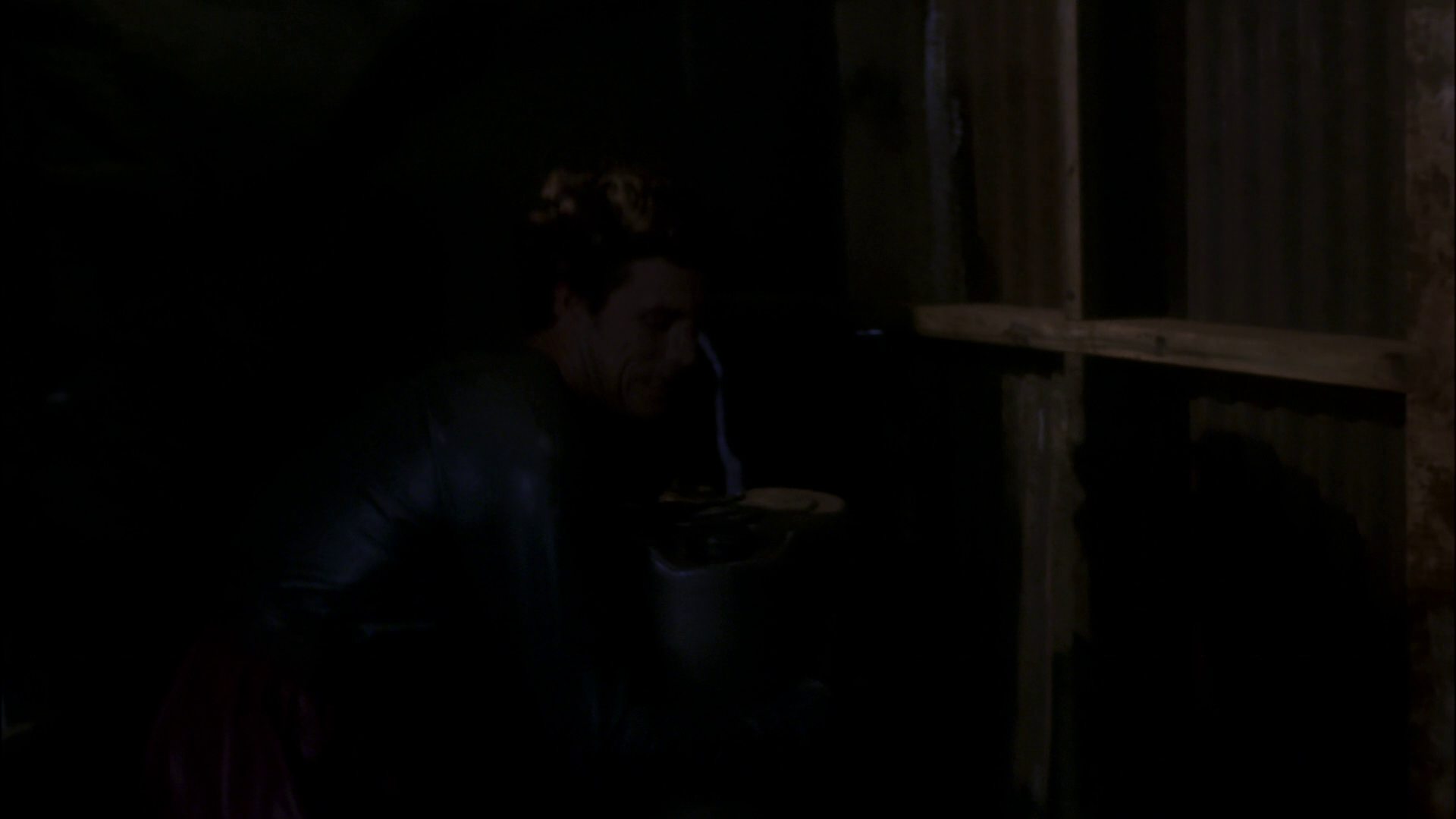 extant_StarTrek_ENT_1x15-ShadowsOfPJem_2947.jpg