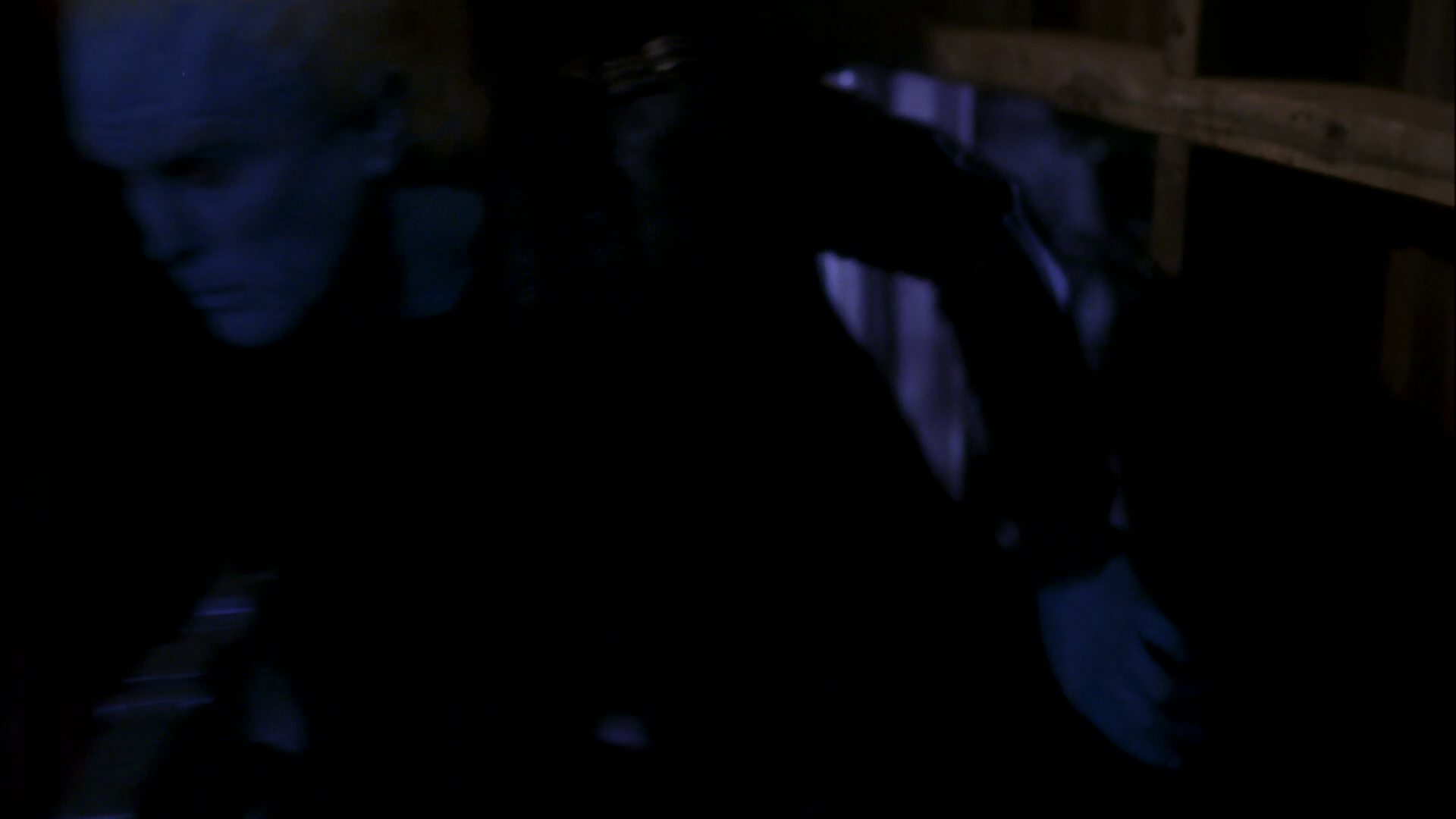 extant_StarTrek_ENT_1x15-ShadowsOfPJem_2965.jpg