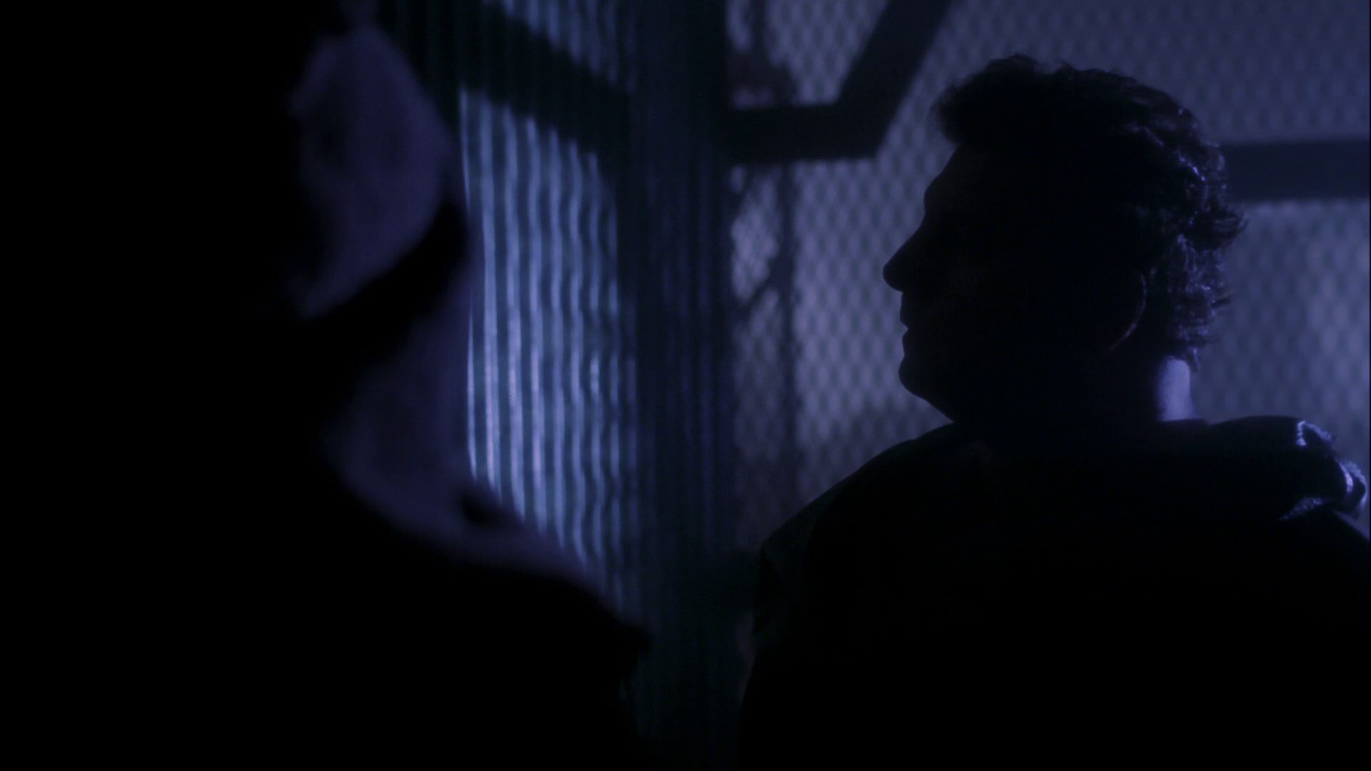 extant_StarTrek_ENT_1x15-ShadowsOfPJem_2975.jpg