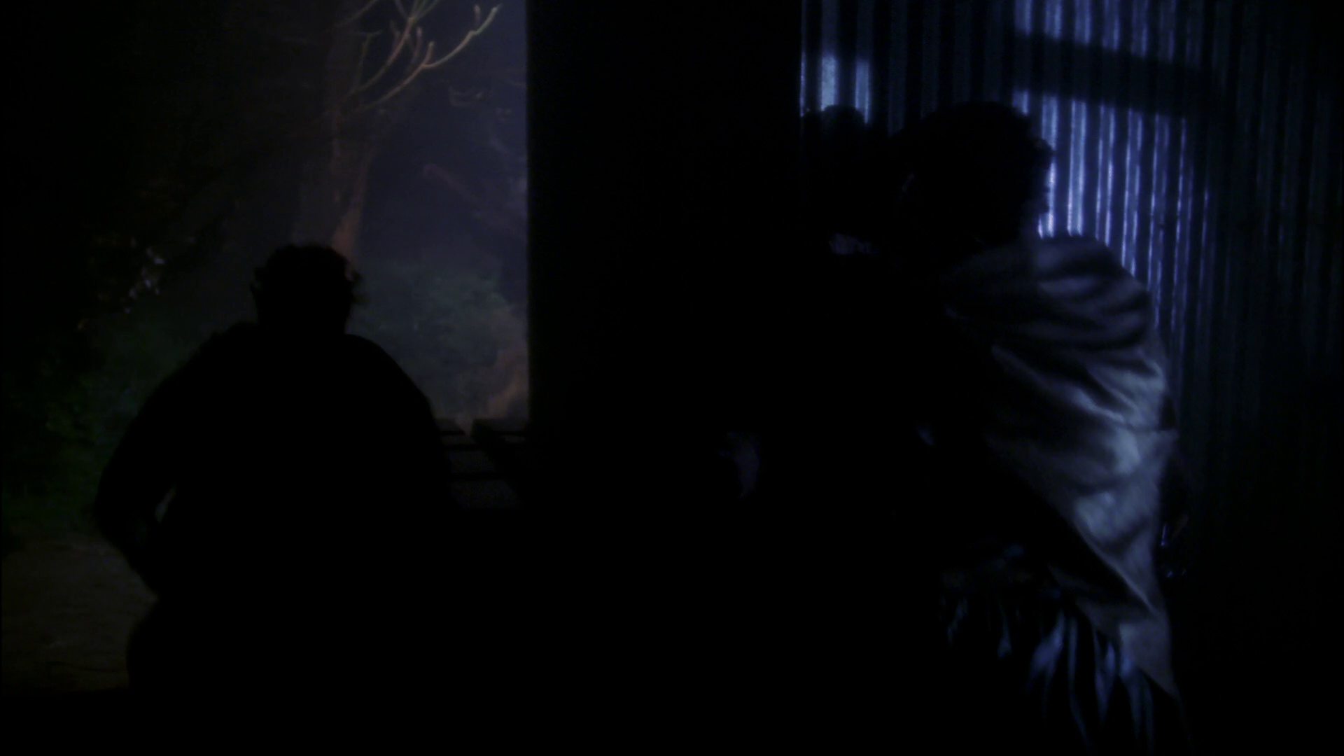extant_StarTrek_ENT_1x15-ShadowsOfPJem_2982.jpg