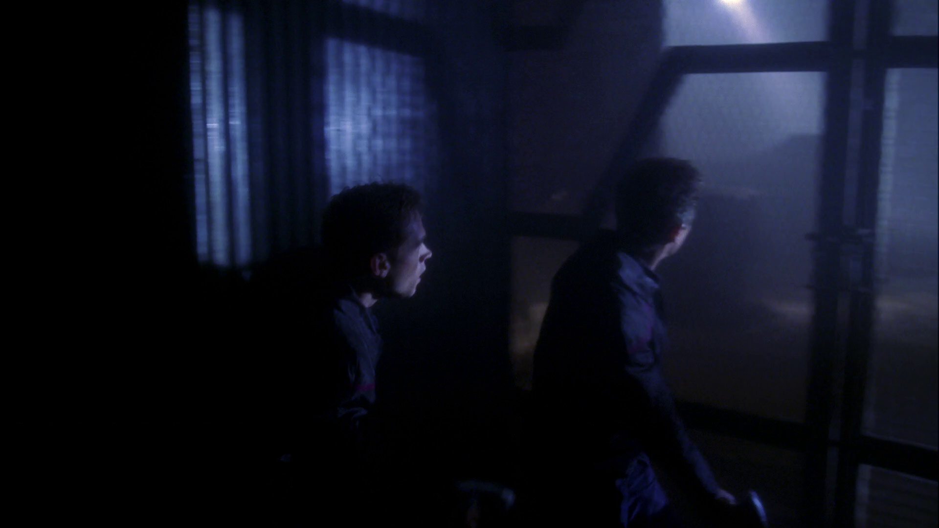 extant_StarTrek_ENT_1x15-ShadowsOfPJem_3016.jpg